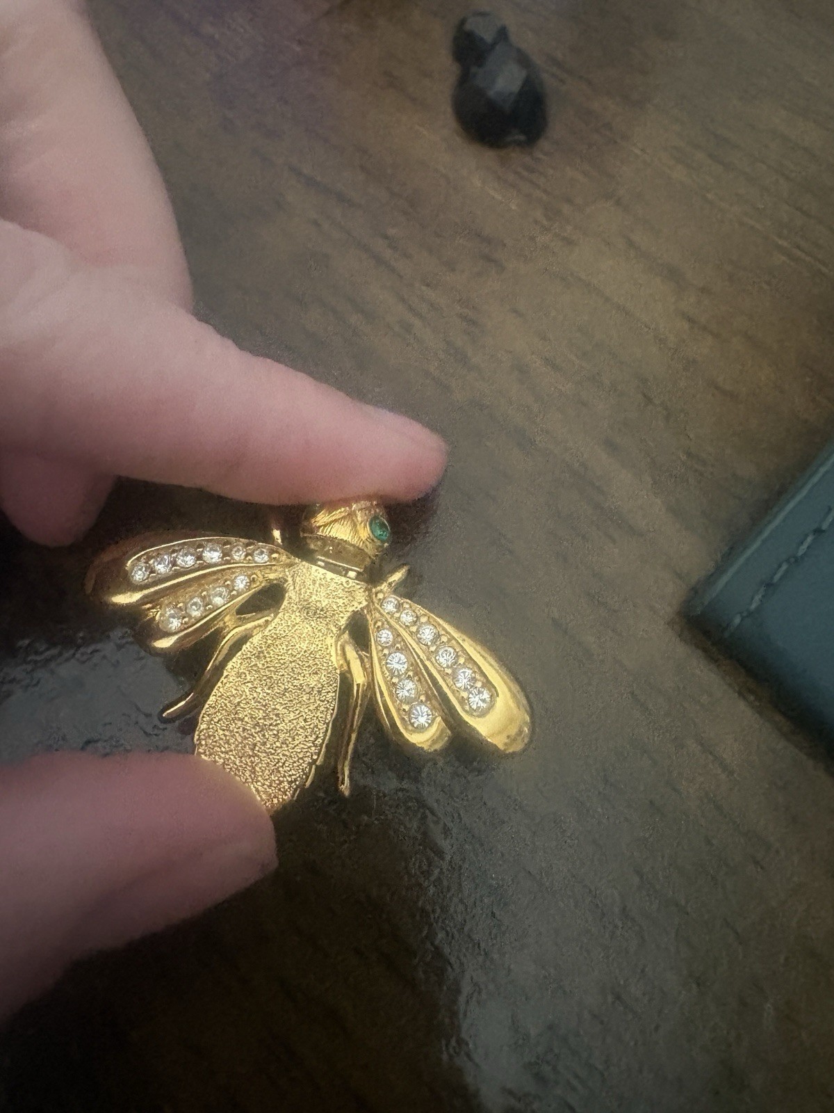 Joan Rivers Classics Figural Bee Brooch Set- 10 Interchangeable Thoraxes