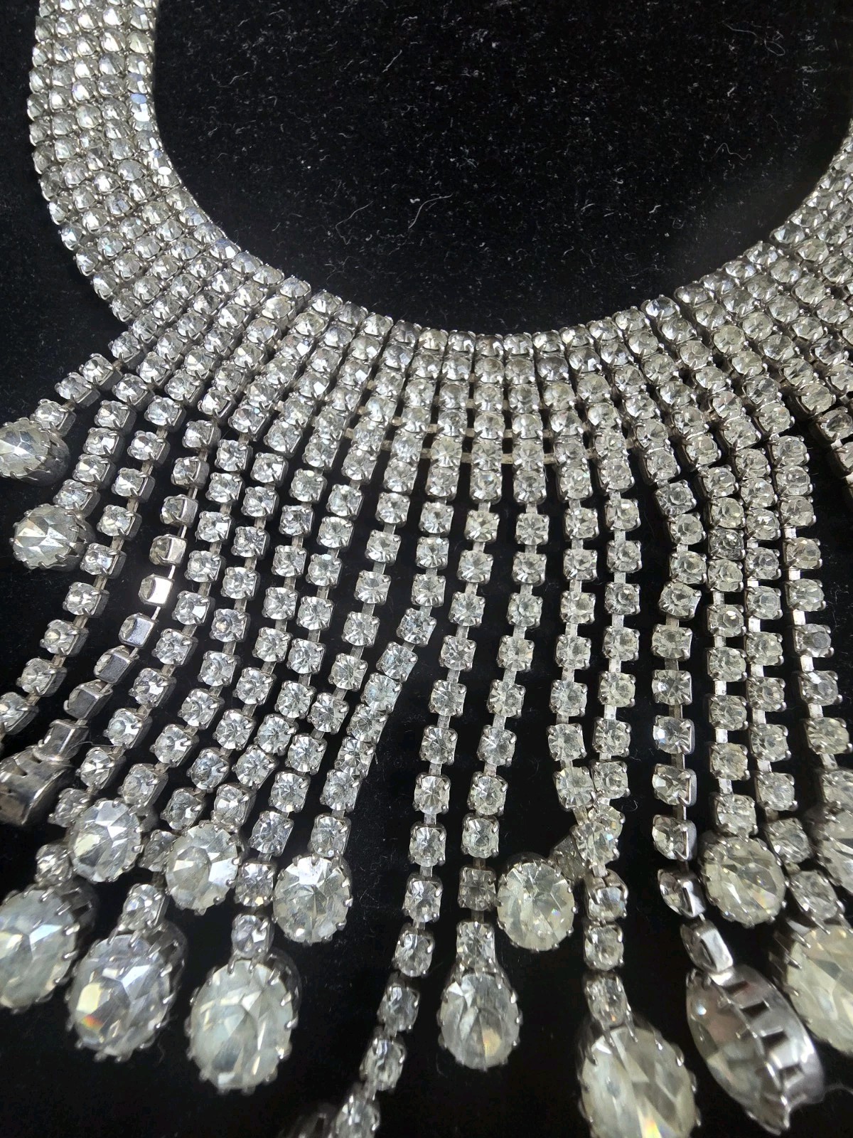 Stunning Vintage Rhinestone Drop Choker 12″ – 16″ Wedding, Vegas, Runway