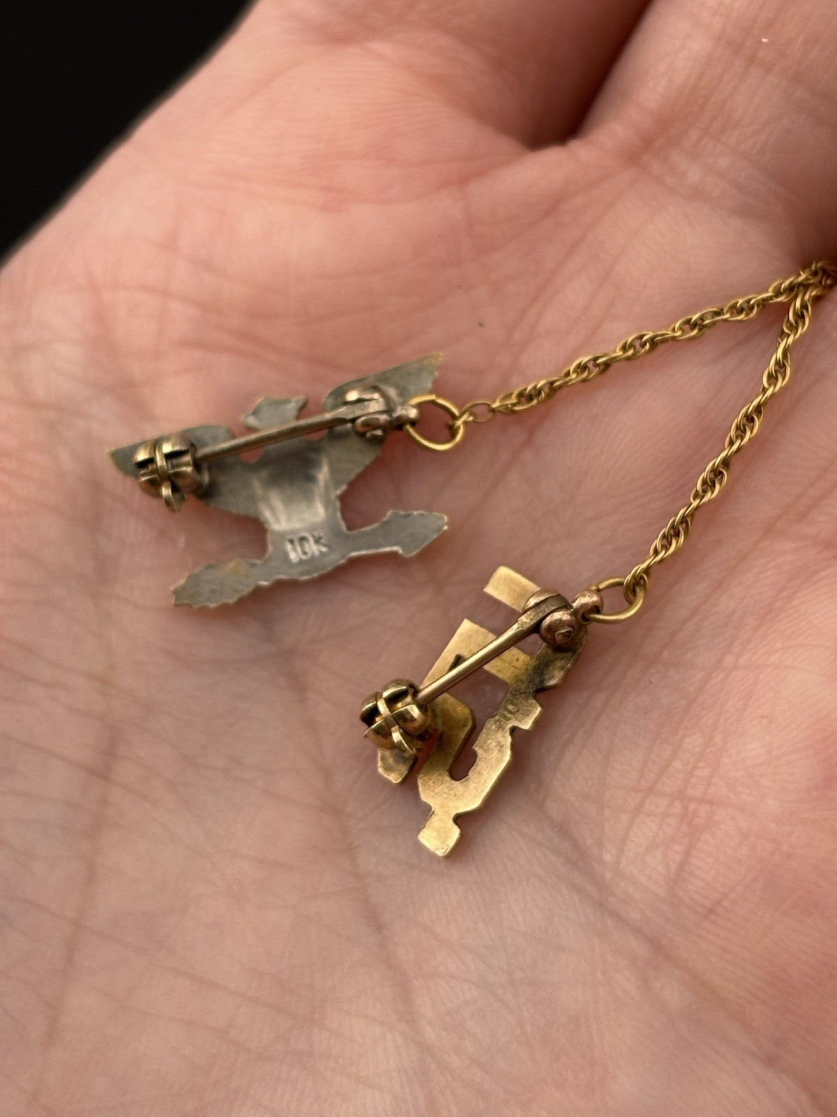 Vintage 10k Yellow Gold US MILITARY PINS Connected w Chain US & Eagle Colonel 2g