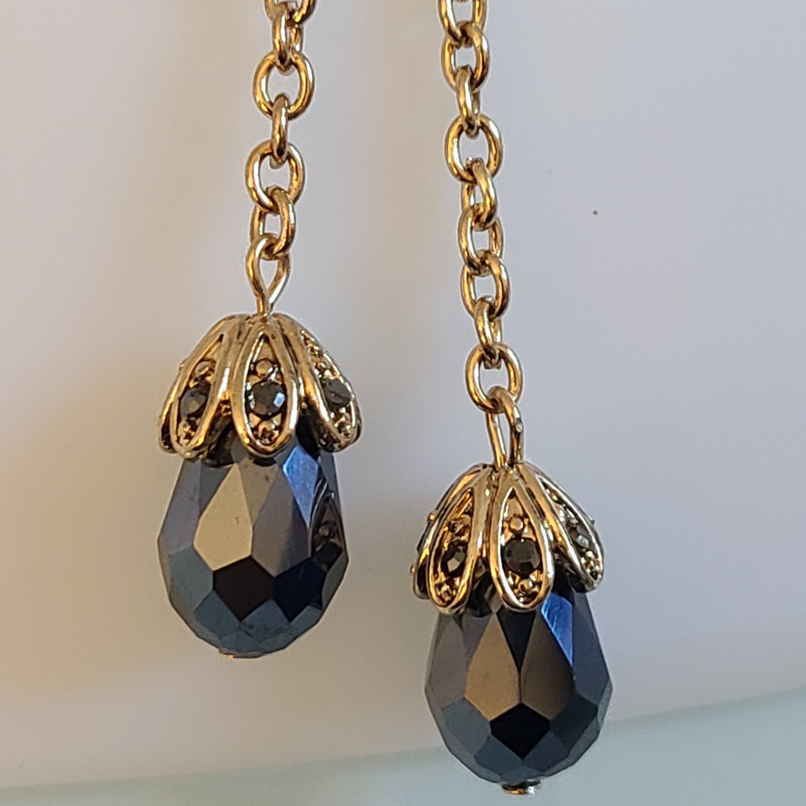 Signed Lihangyuan Twin Flying Birds Necklace Blue Rhinestone Black Bead 5″ Drop