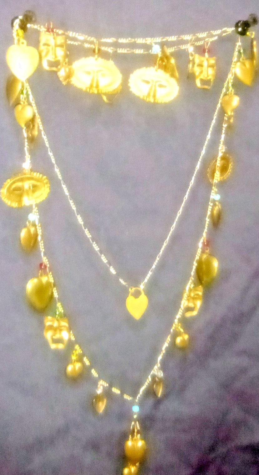 Vintage PIDDiDLY LINKS CHARM Necklace Theater Drama REAL HEART LOCKETS Kingston