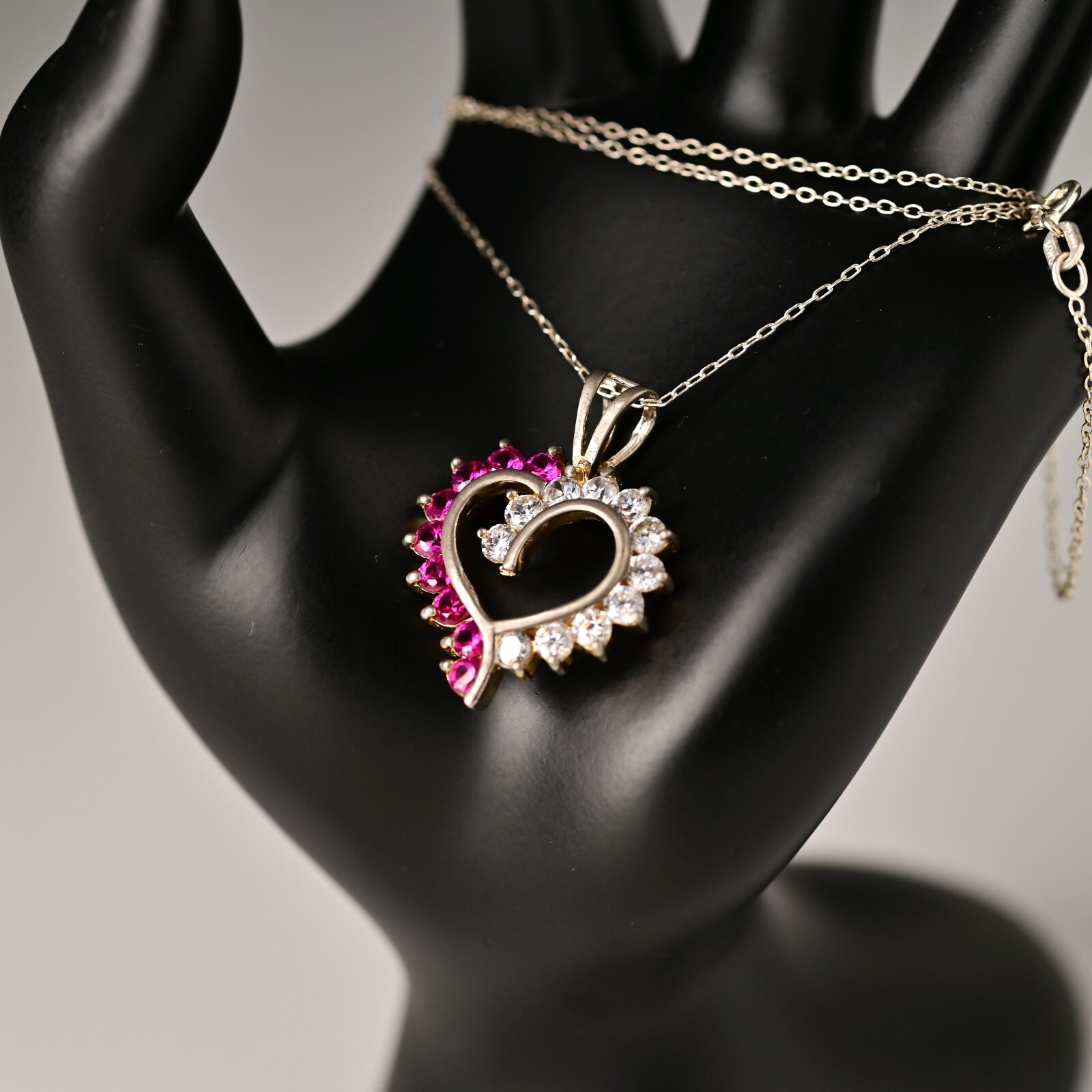 THAI HAN Vintage Original Sterling Silver Gemstone Heart Pendant Estate Necklace