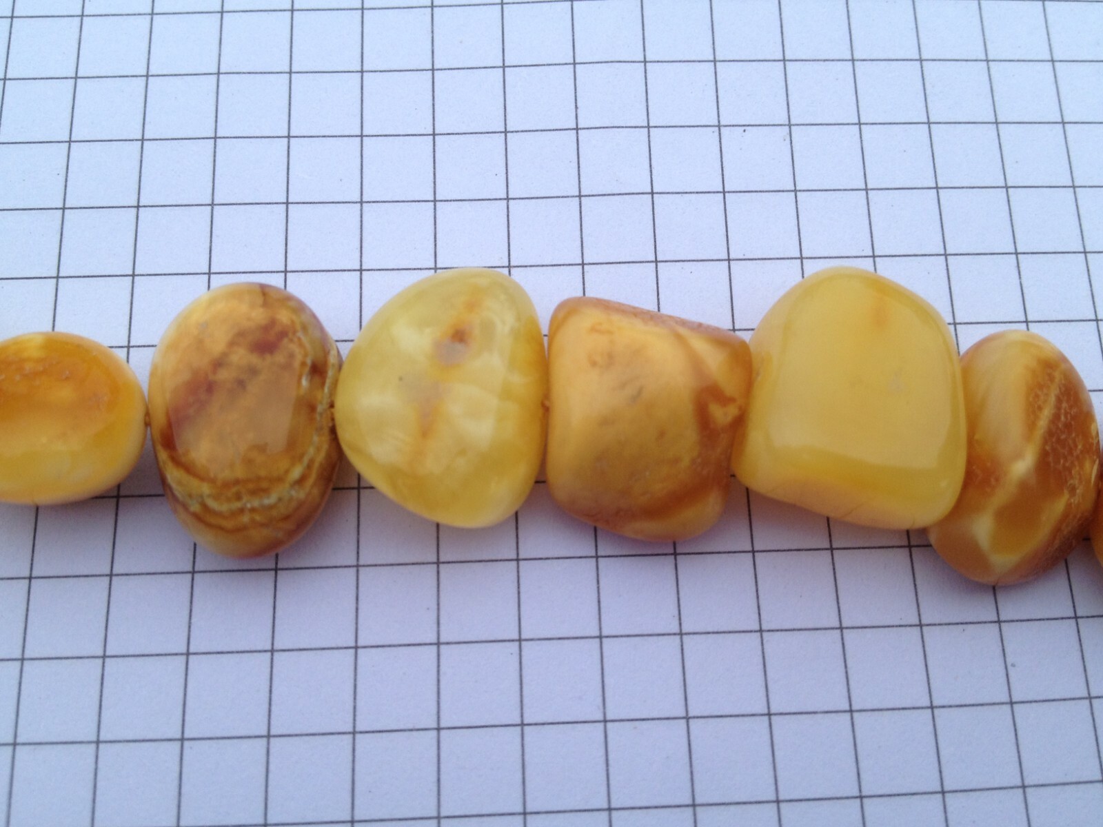 Vintage Natural Baltic Amber Neckalce Egg Yolk Butterscotch 40 gr.