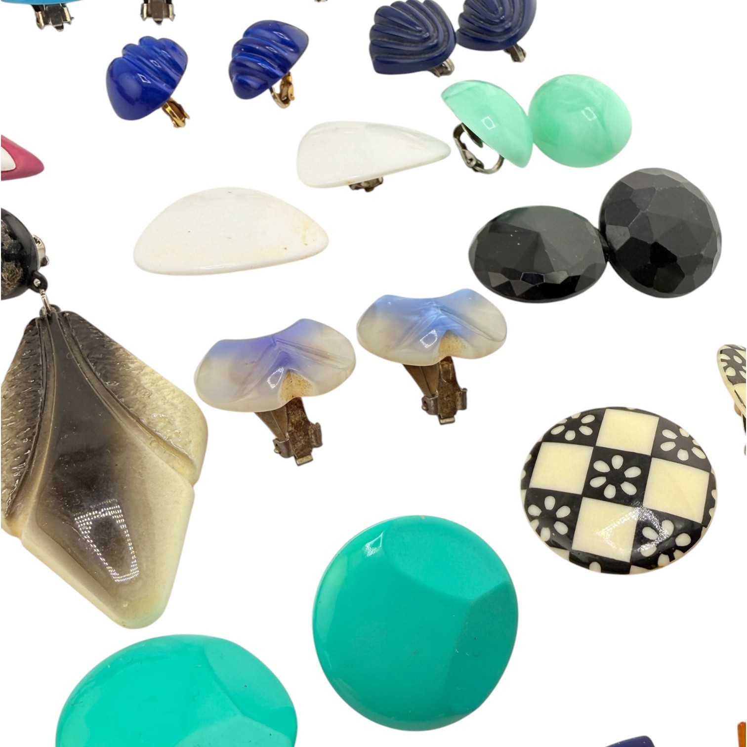 Vtg Earrings Lot of 44 Pairs Clip-on Screw-backs Lucite Acrylic Resin Mod Retro