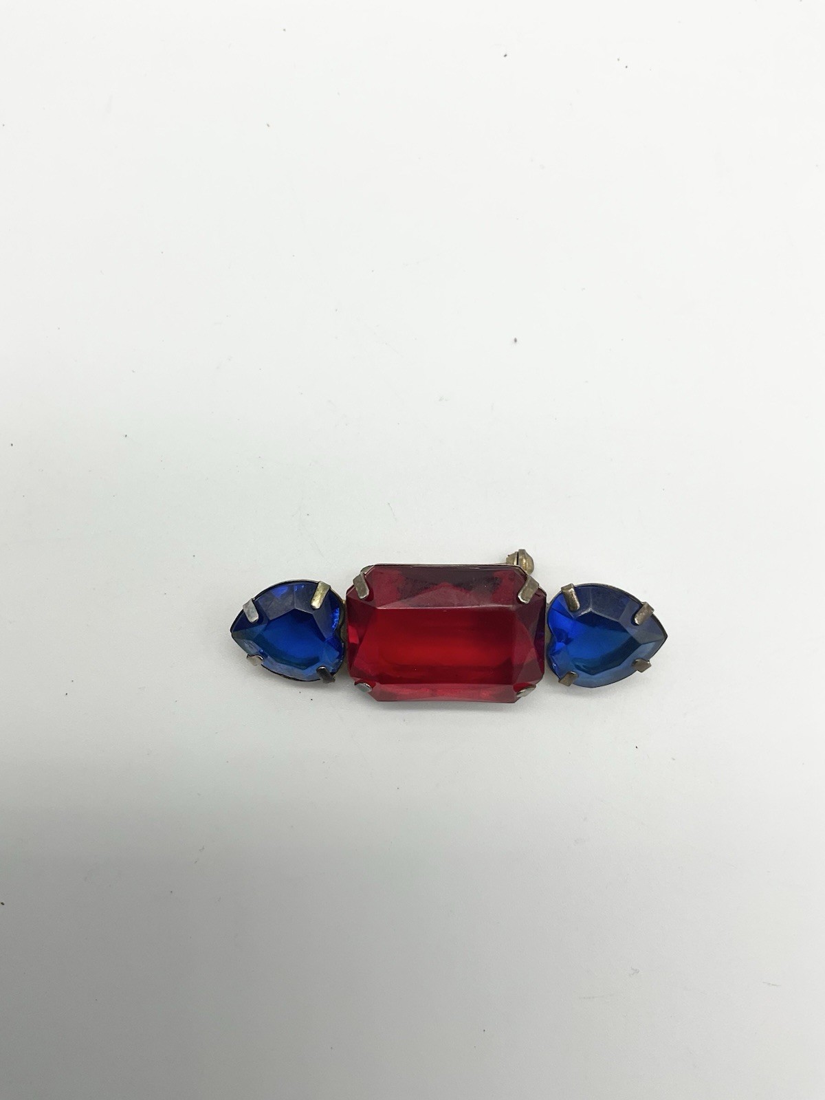 Vintage 1980s Deco red and blue faceted glass Brooch Pin!!Y1