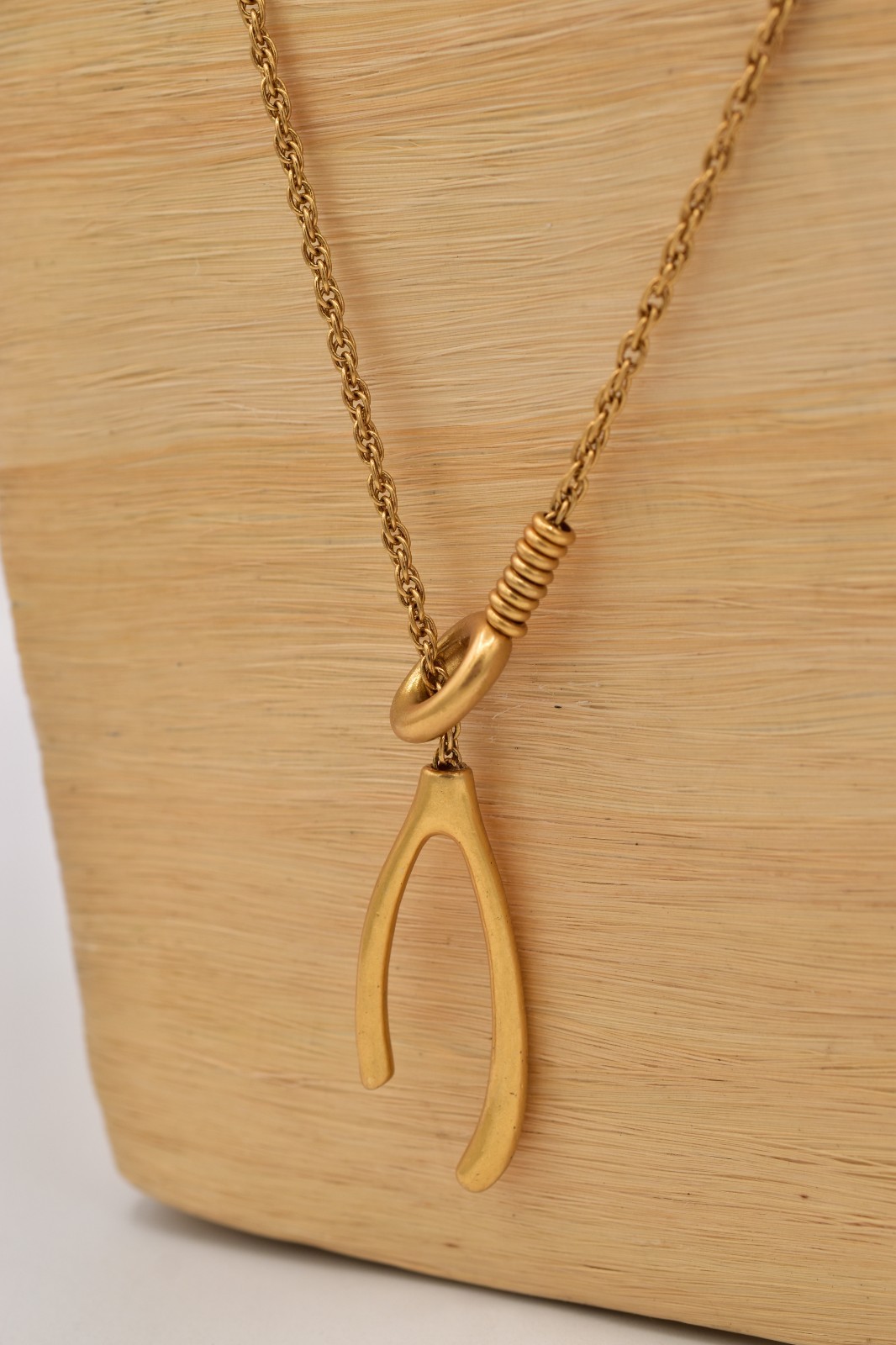 Madewell Wishbone Pendant Necklace Brushed Gold Minimalist Lucky Charm BinBE