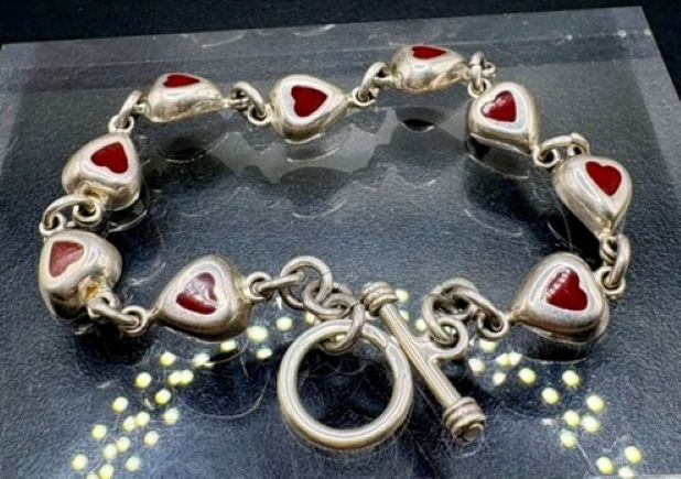 Vintage Sterling Silver Red Enamel Heart Link Bracelet 7.5″ Toggle Clasp 925 15.