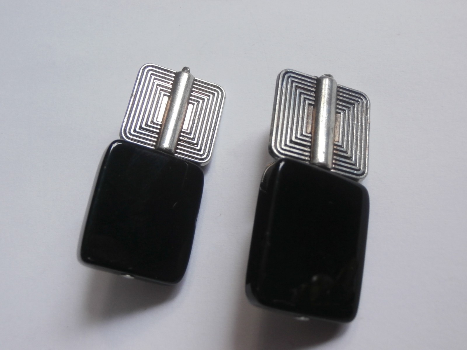 Jeff Lieb Vintage Designer Signed Clip Earrings Black Onyx Natural Stone