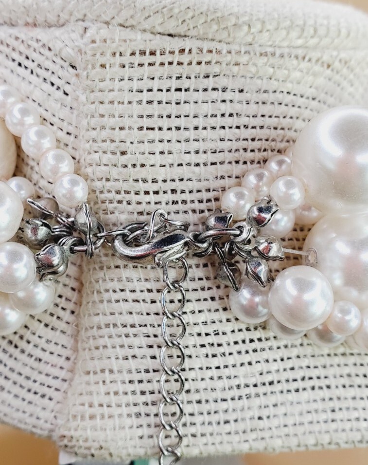 16″ Six Strand Faux Pearl White Beaded Necklace W/Silver tone Clasp bl03