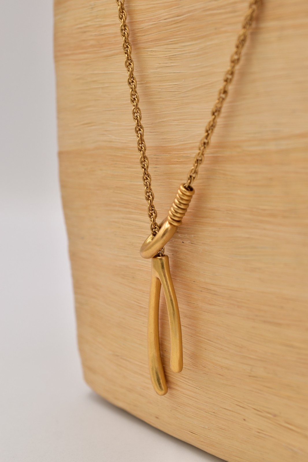 Madewell Wishbone Pendant Necklace Brushed Gold Minimalist Lucky Charm BinBE