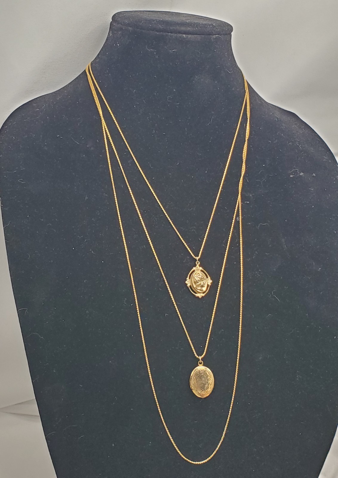 Vintage Goldette Gold Tone Triple (3) Strand Necklace W/ Locket & Medusa? Face