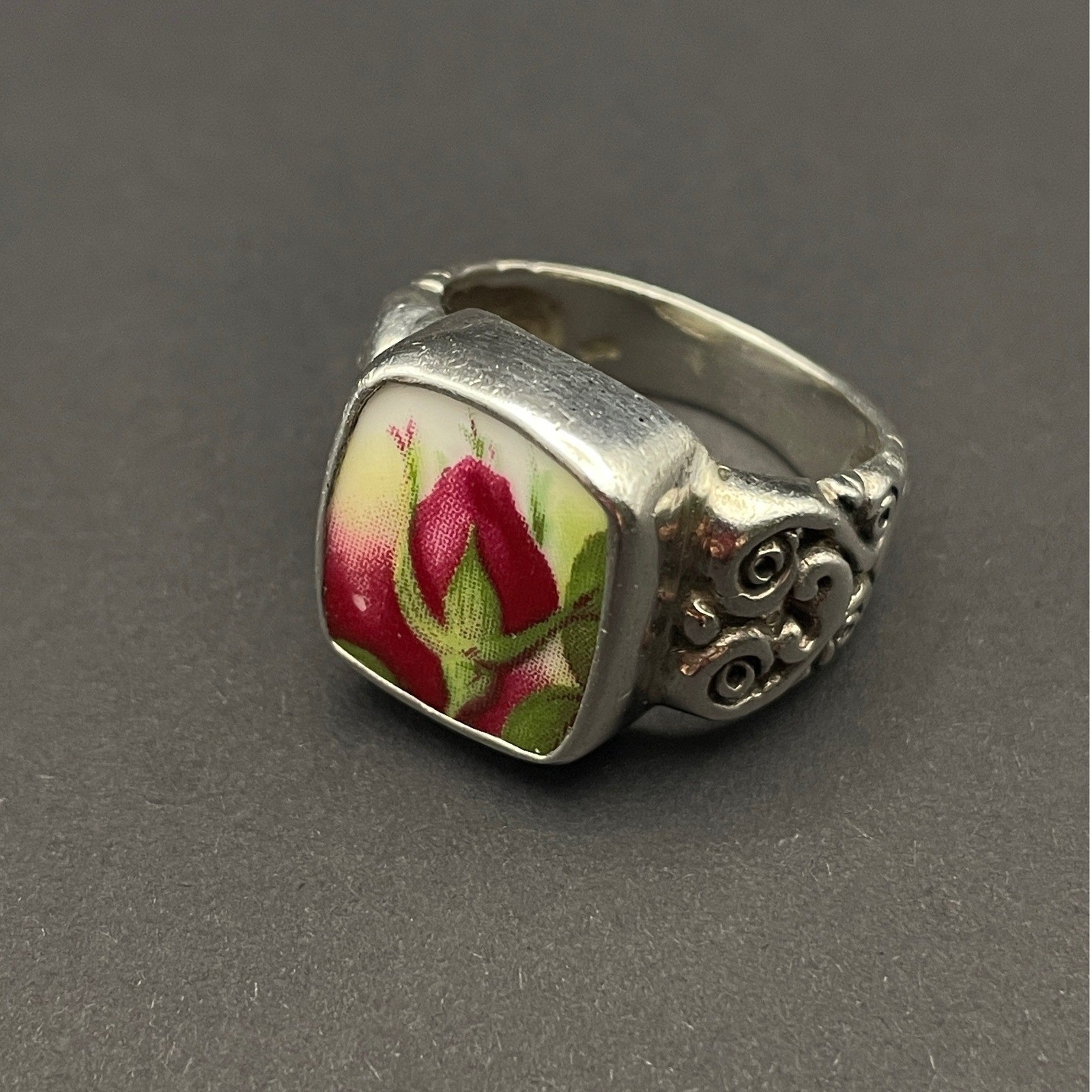 Sterling Silver Rosebud Flower Ring Ceramic Jewelry Cottage Vintage Fuchsia