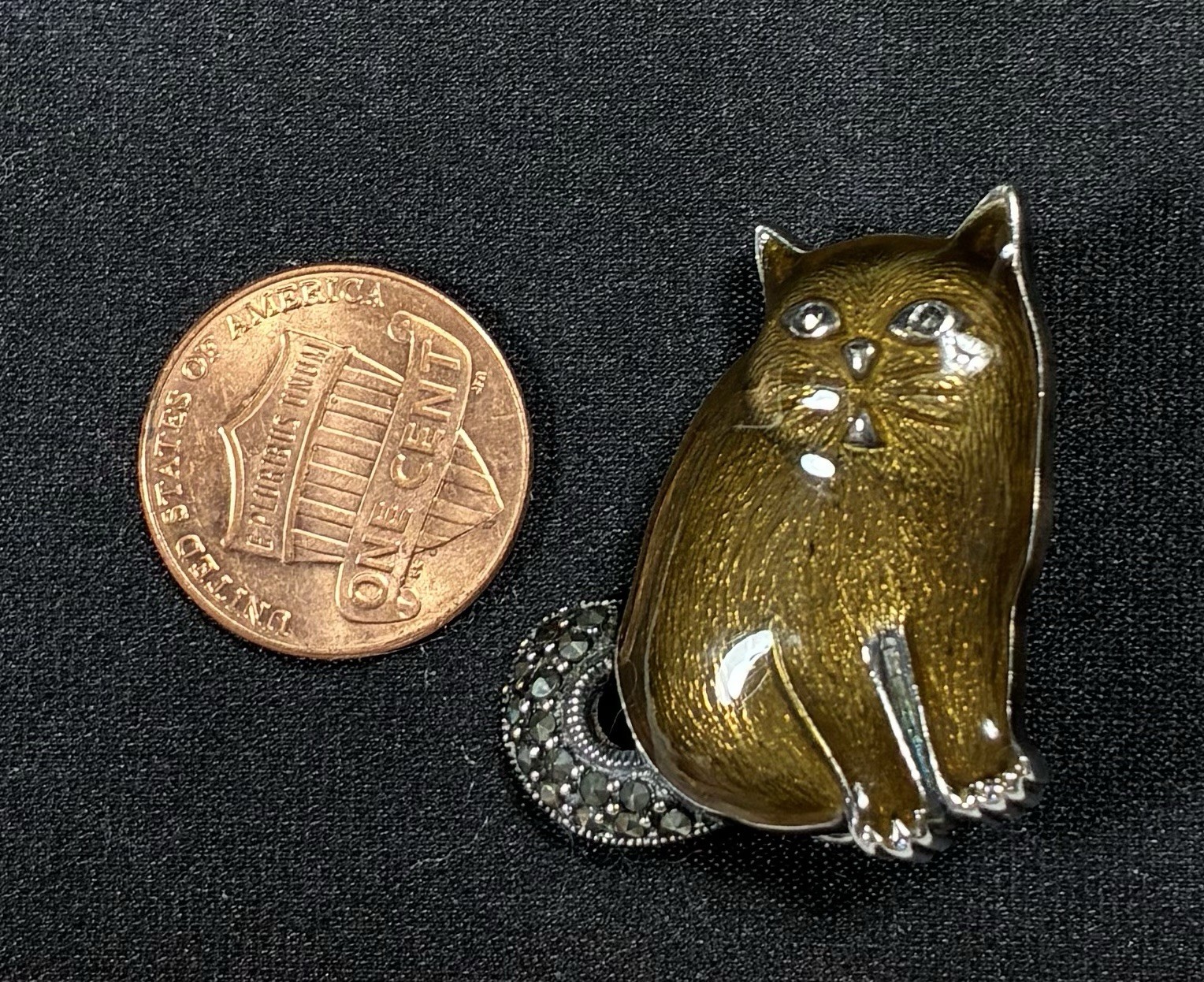 Vintage Sterling Silver Marcasite & Golden Brown Enamel Cat Brooch Pin 925
