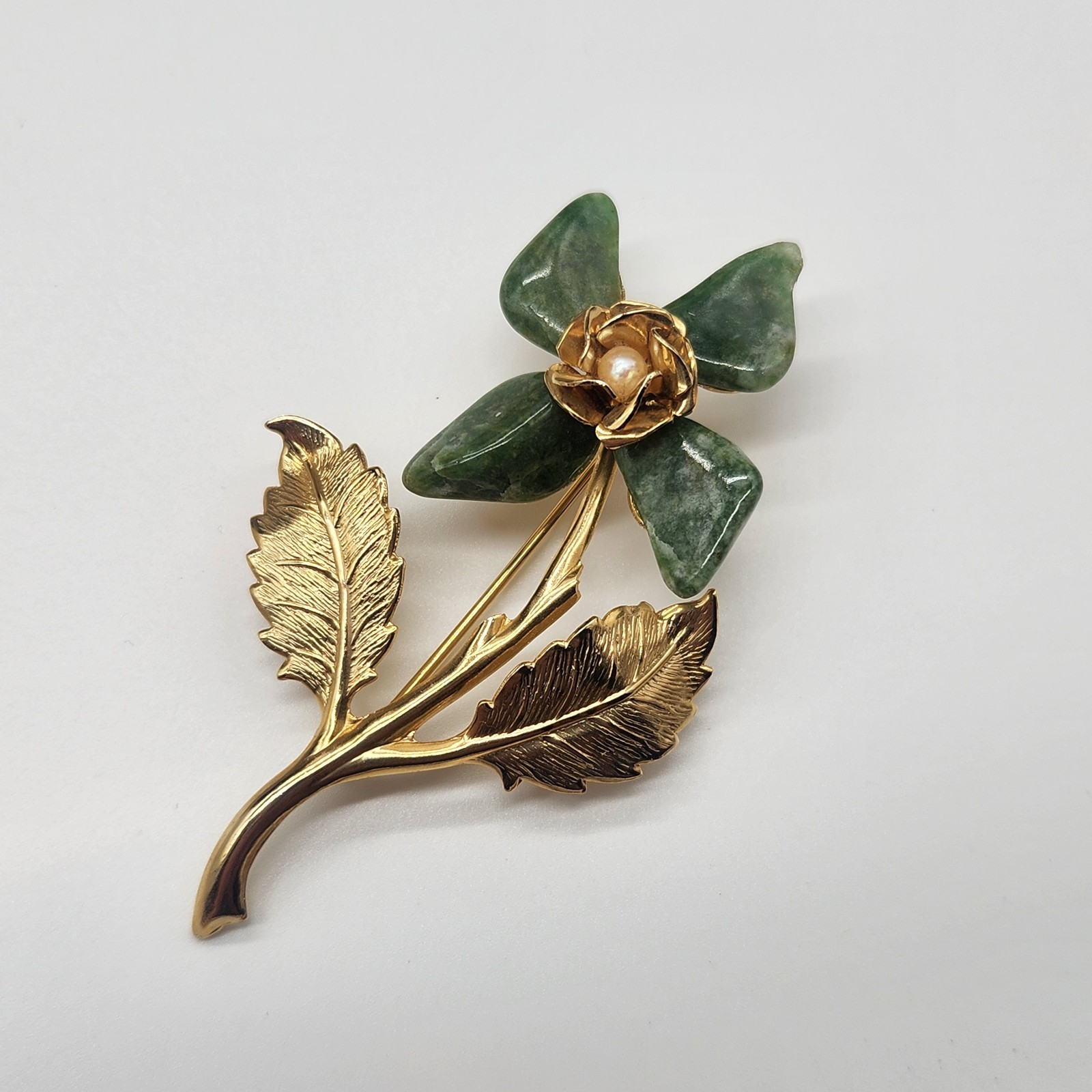 Vintage Green Jade Stone & Faux Pearl Floral Brooch