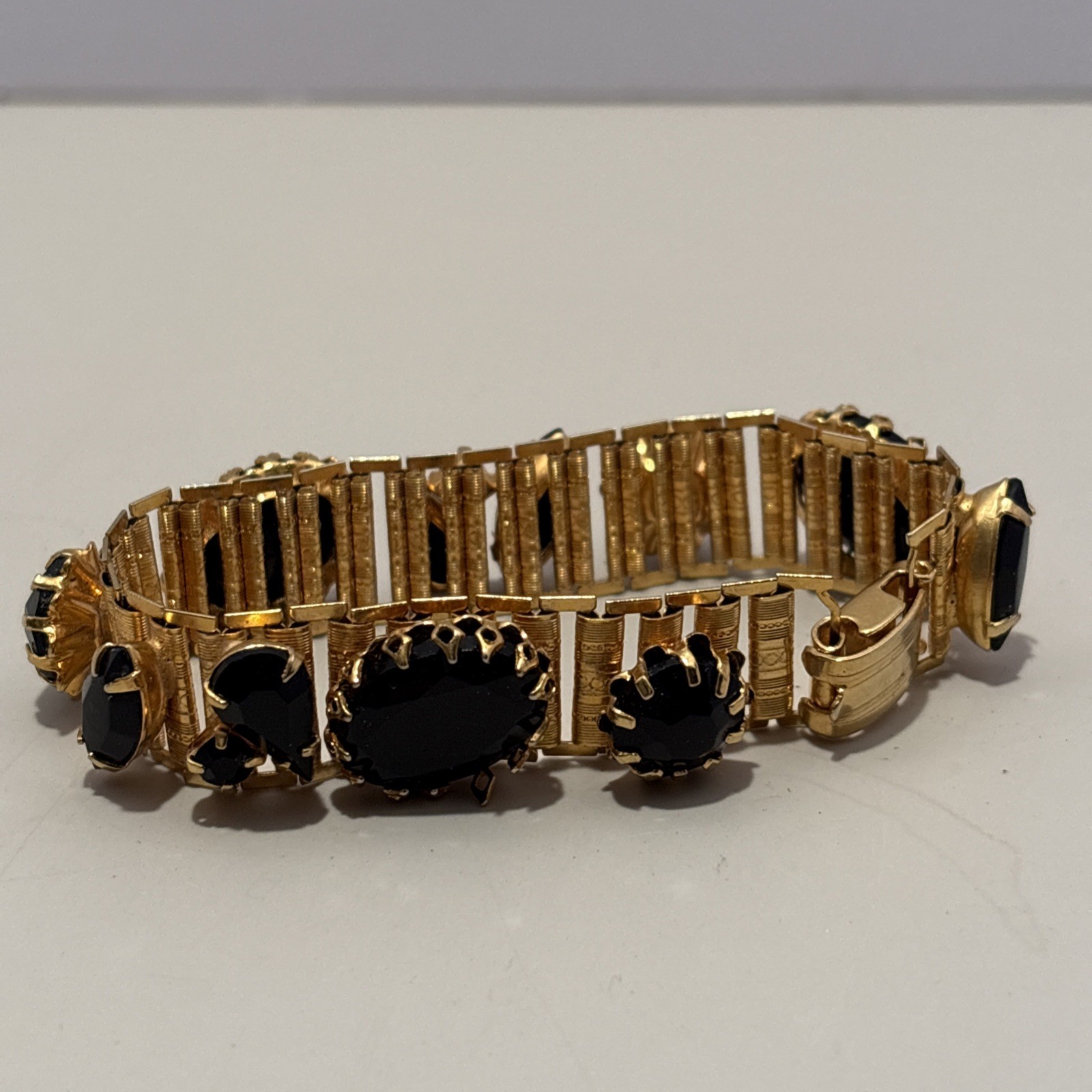 Vintage 1950’s Black Onyx Faceted Crystal Link Bracelet Fit a 6.5” Wrist. J-41