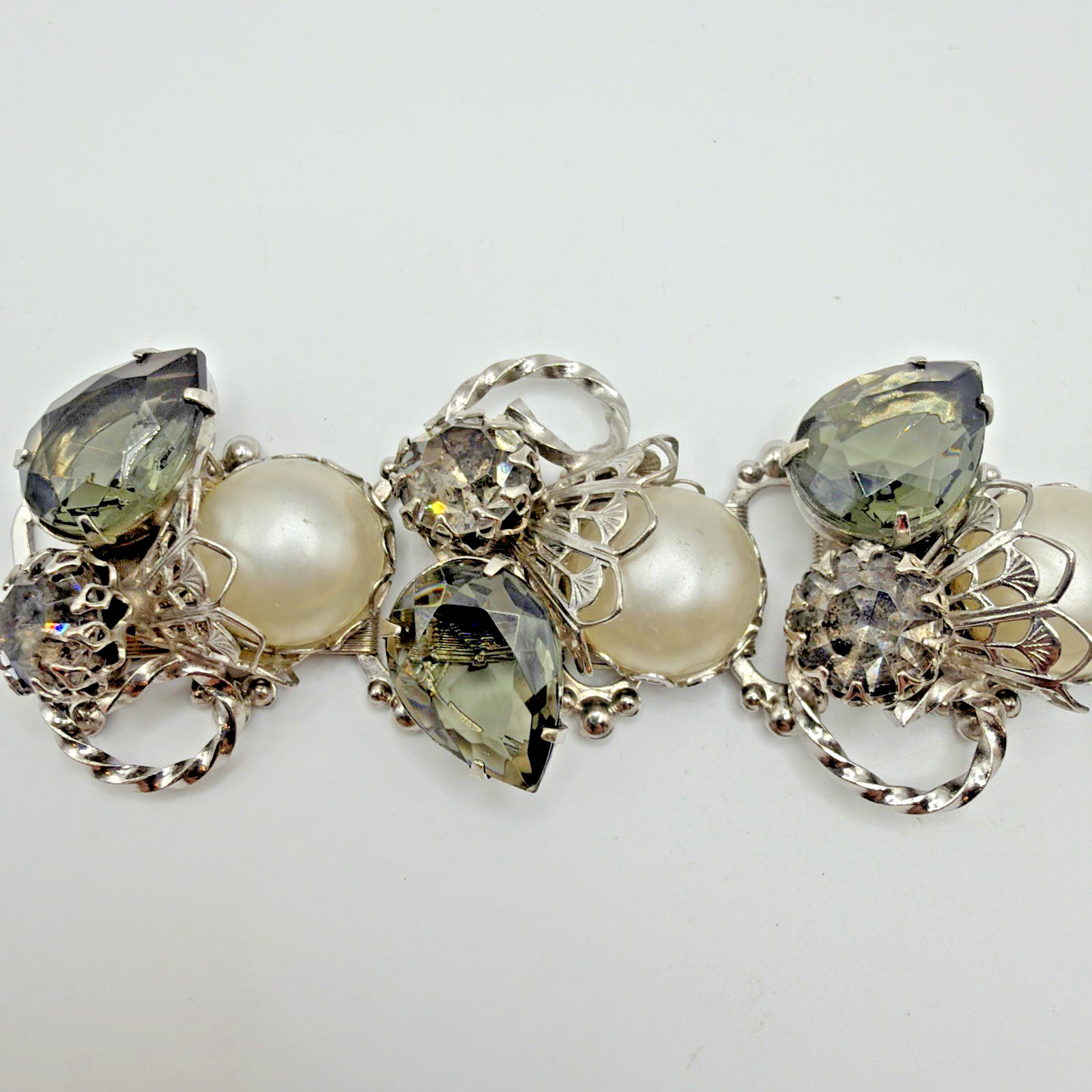 Vintage Silver Toned Bar Link Bracelet Smokey Glass Faux Pearl Size 6.5