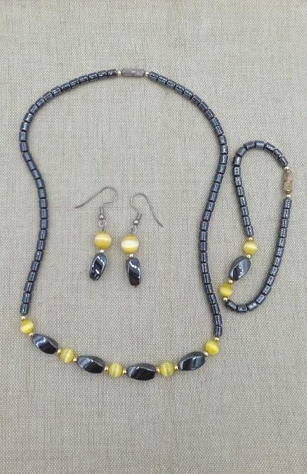Vintage Hematite 3 Pc SET Bracelet Earrings NecklaceYellow Cats Eye Beads