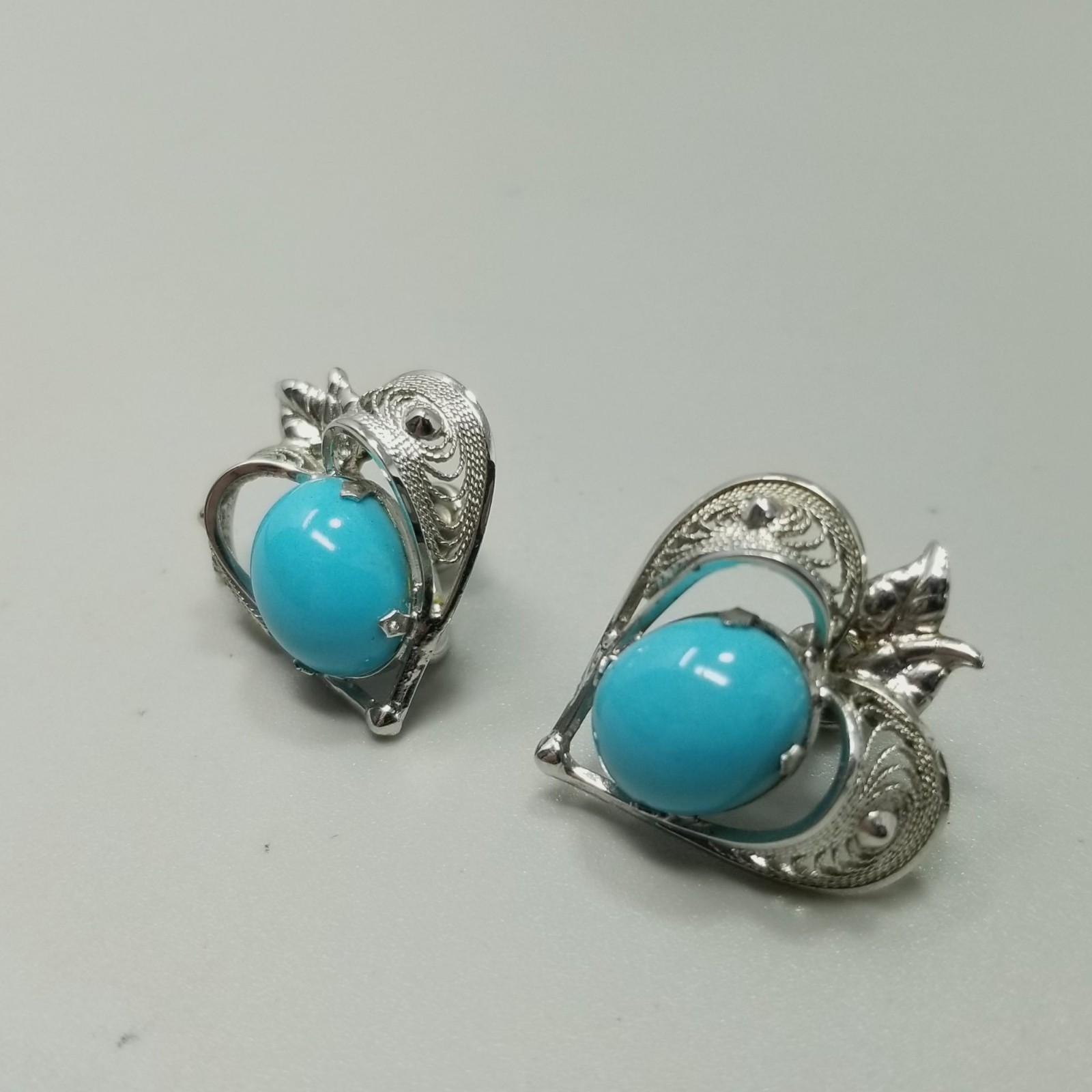 Vintage Sterling Silver Blue Cabochon Filigree Heart Clip On Screw Back Earrings