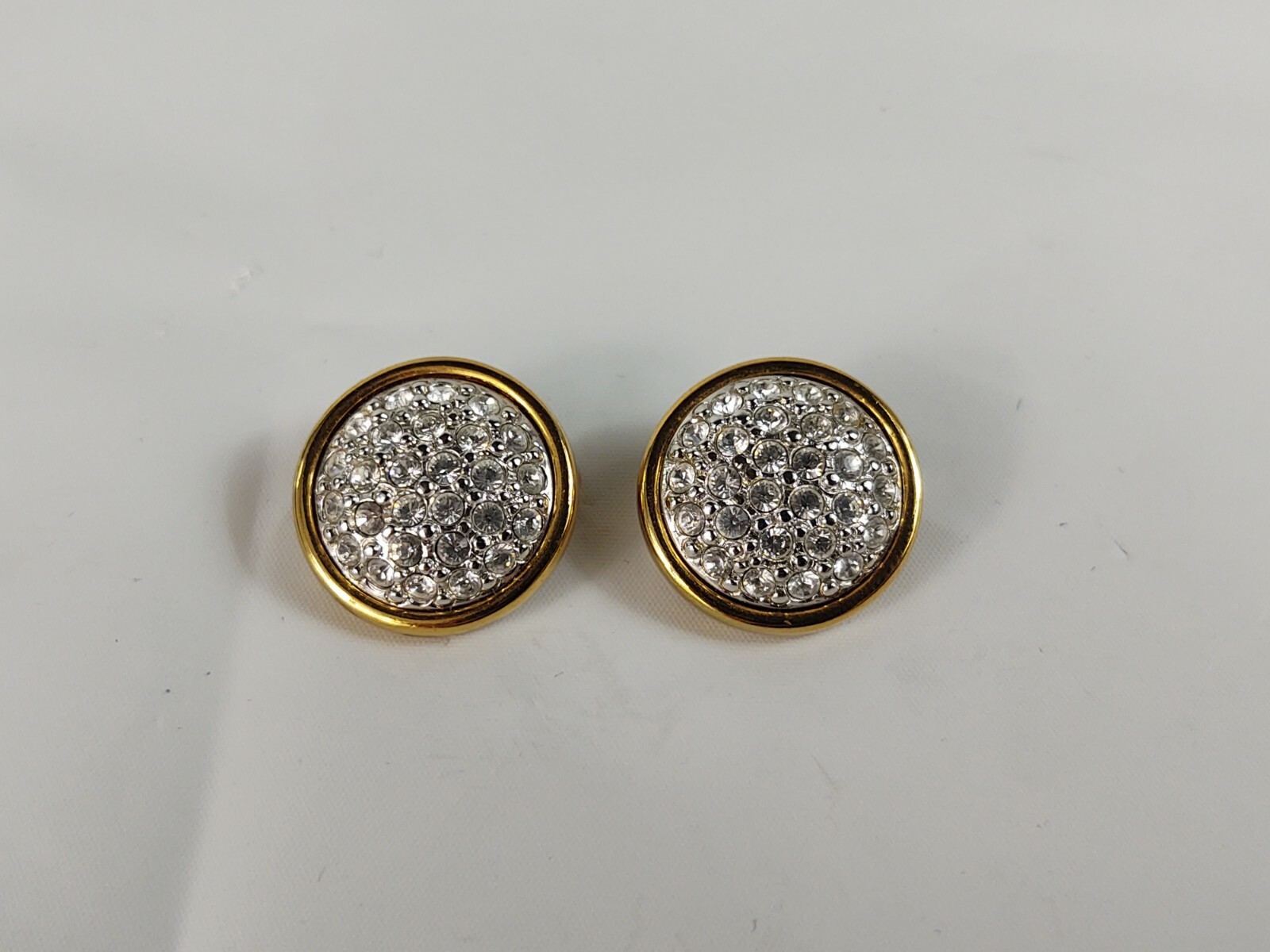 Vtg Yellow Gold Plated Swarovski Crystal Round Clip On Earrings Women’s Jewelry