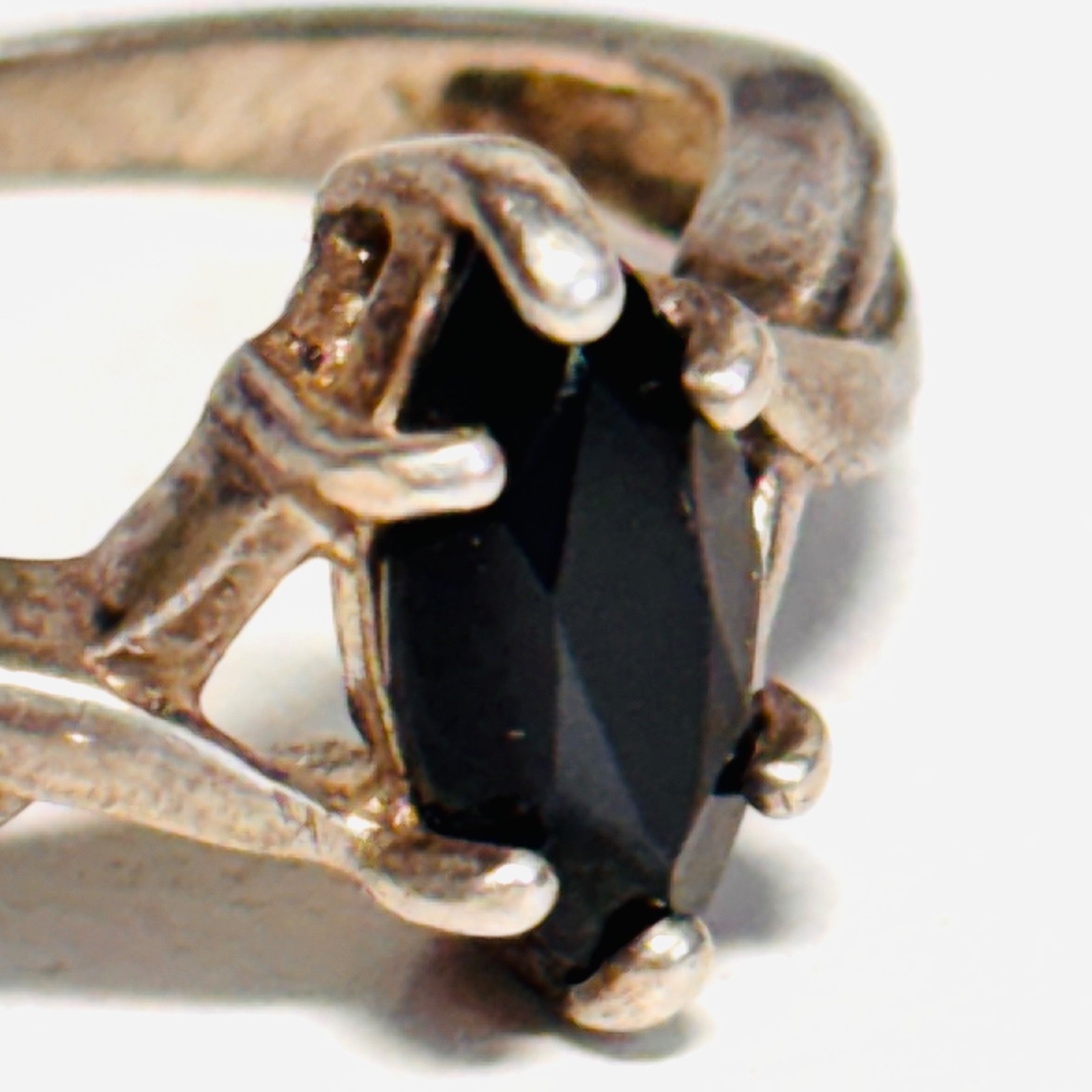 AVON Sterling silver ring hematite facet navette cut size 7.75 to 8 vintage 2.8g