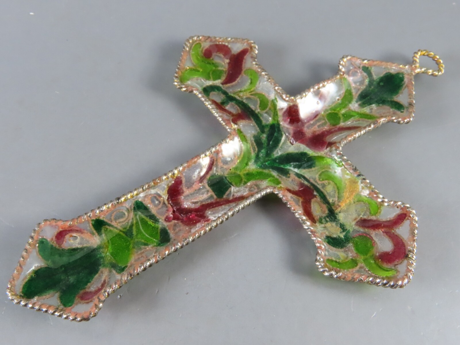VTG PLIQUE A JOUR CROSS Green Gold Burgundy CLOISONNE GLASS Pendant Ornament