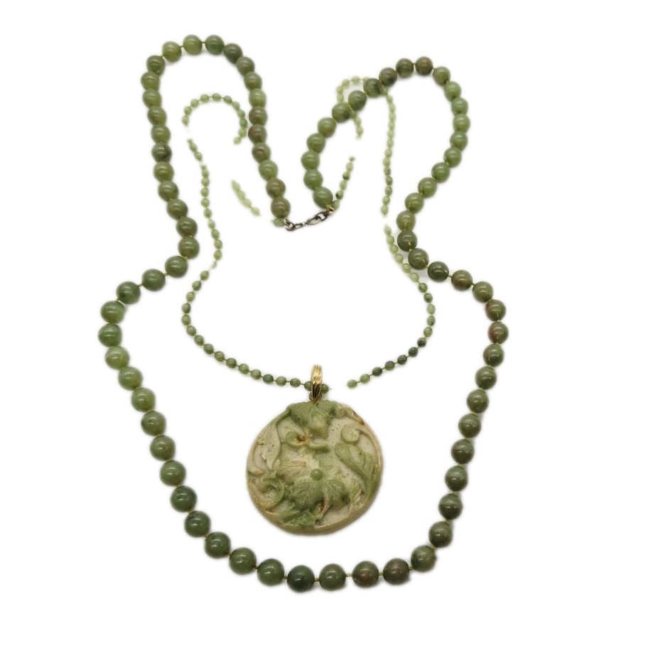 Chinese Jade Green Hand Carved Pendant Statement Necklace Layered two Row 25 in