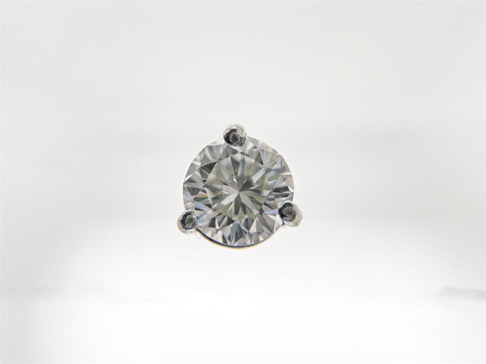$8000 KWIAT 1ct VS G Round TIARA IDEAL CUT Diamond Platinum STUD EARRINGS RARE