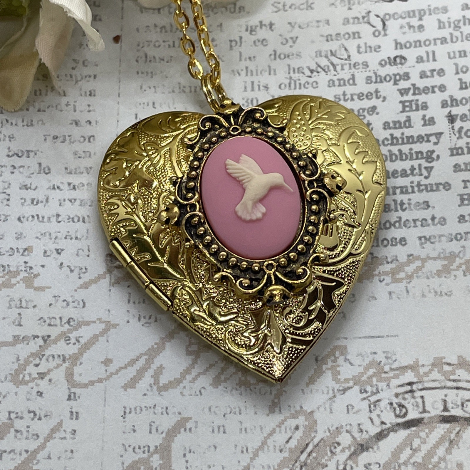 Gold Heart Locket Photo Pink Birthday Anniversary Wedding Hummingbird Necklace