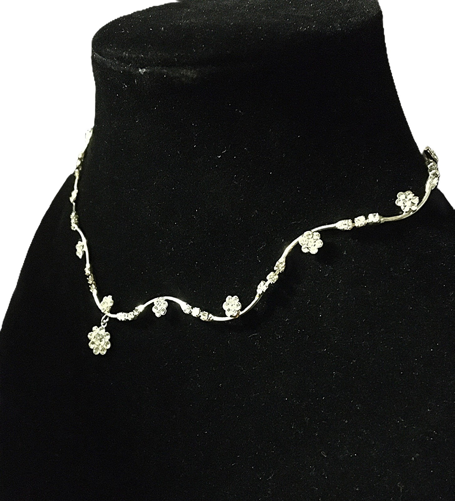 Dainty Rhinestone Flower And Vine Bar Link Necklace Silver Tone Vintage