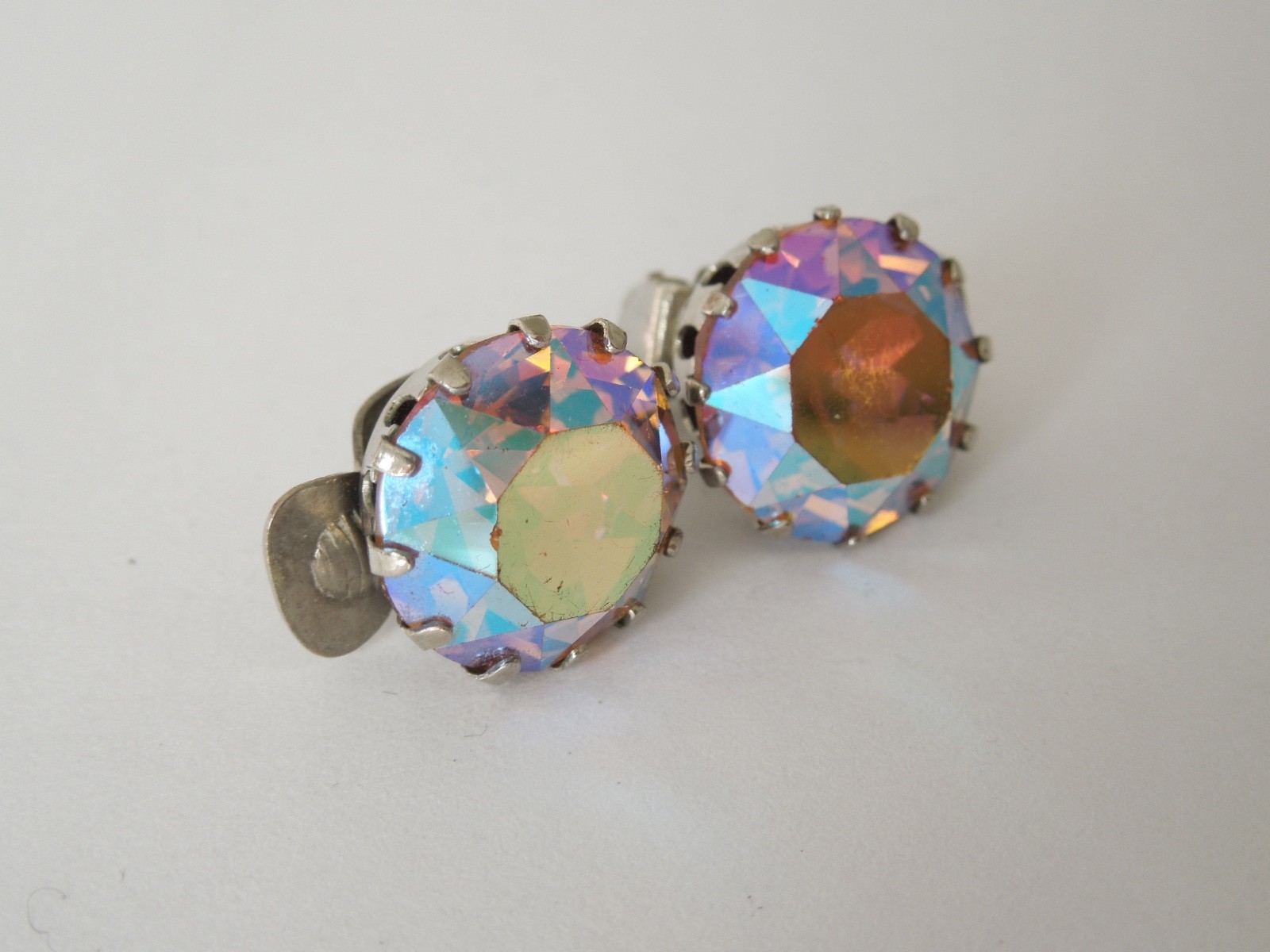 Vintage Ear Clips Rhinestone Aurora Borealis Colorful 7.2 G/Ø 1.5 Cm