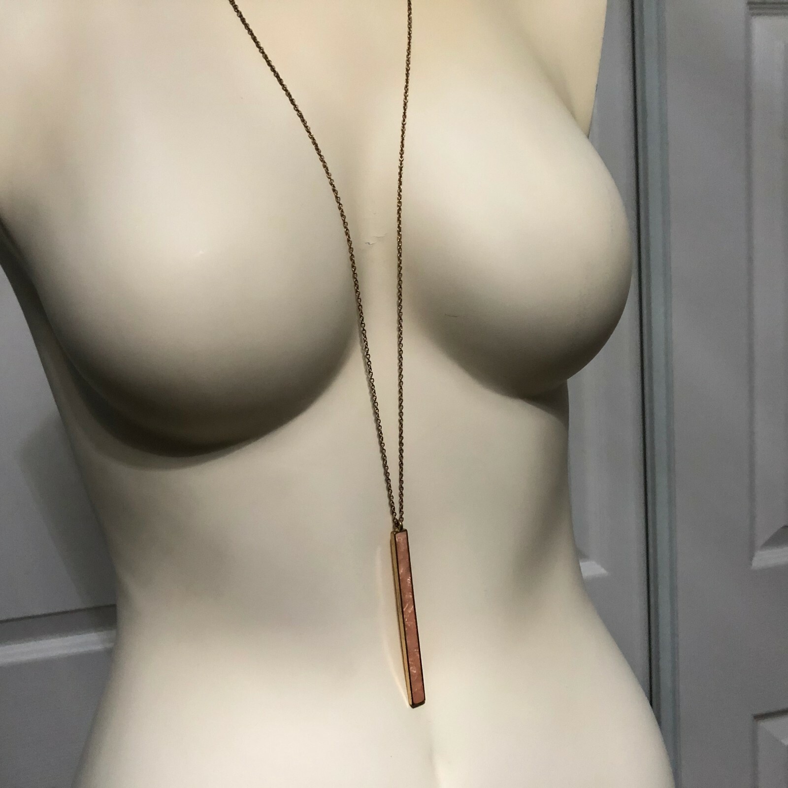 Vintage Lot Necklaces Chains Unbranded Silvertone Goldtone Beads M2