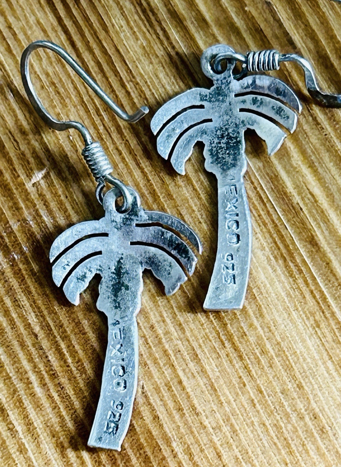 Vintage Mexican Etched Sterling Silver Palm Tree Dangle Earrings 1 5/8” Marked