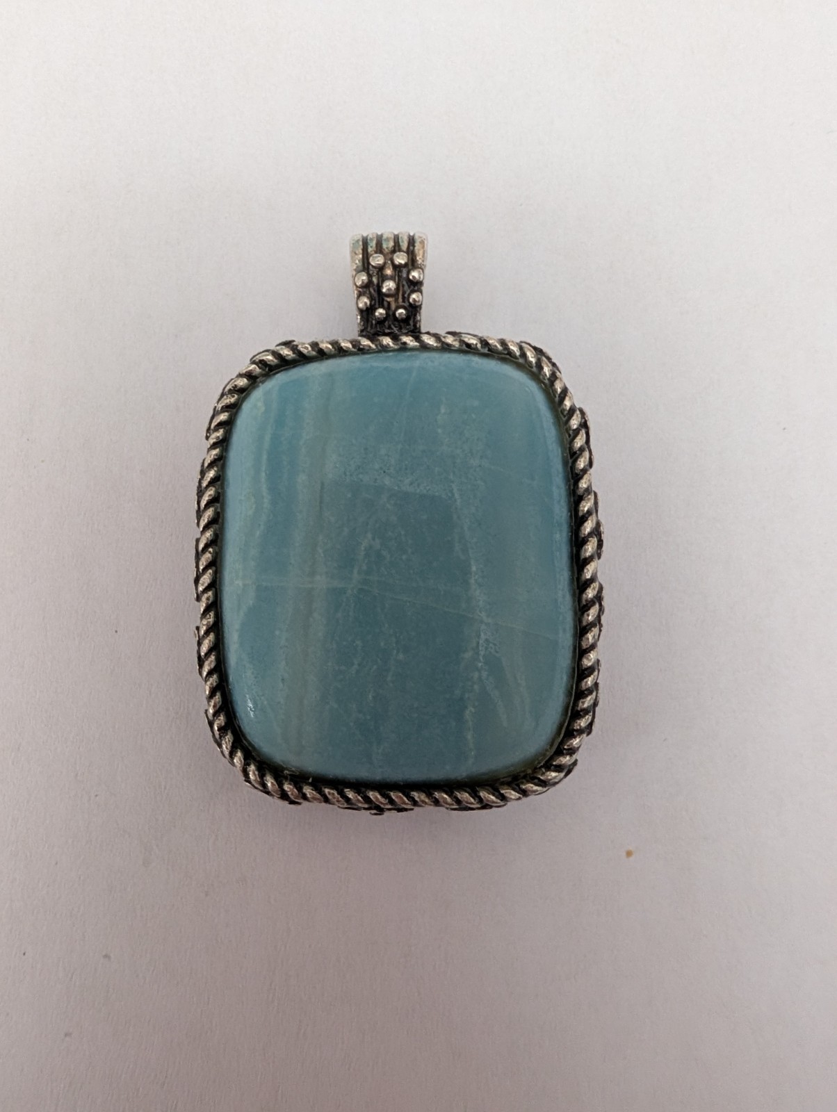VINTAGE LUCKY BRAND REVERSIBLE STONE PENDANT . NO CHAIN