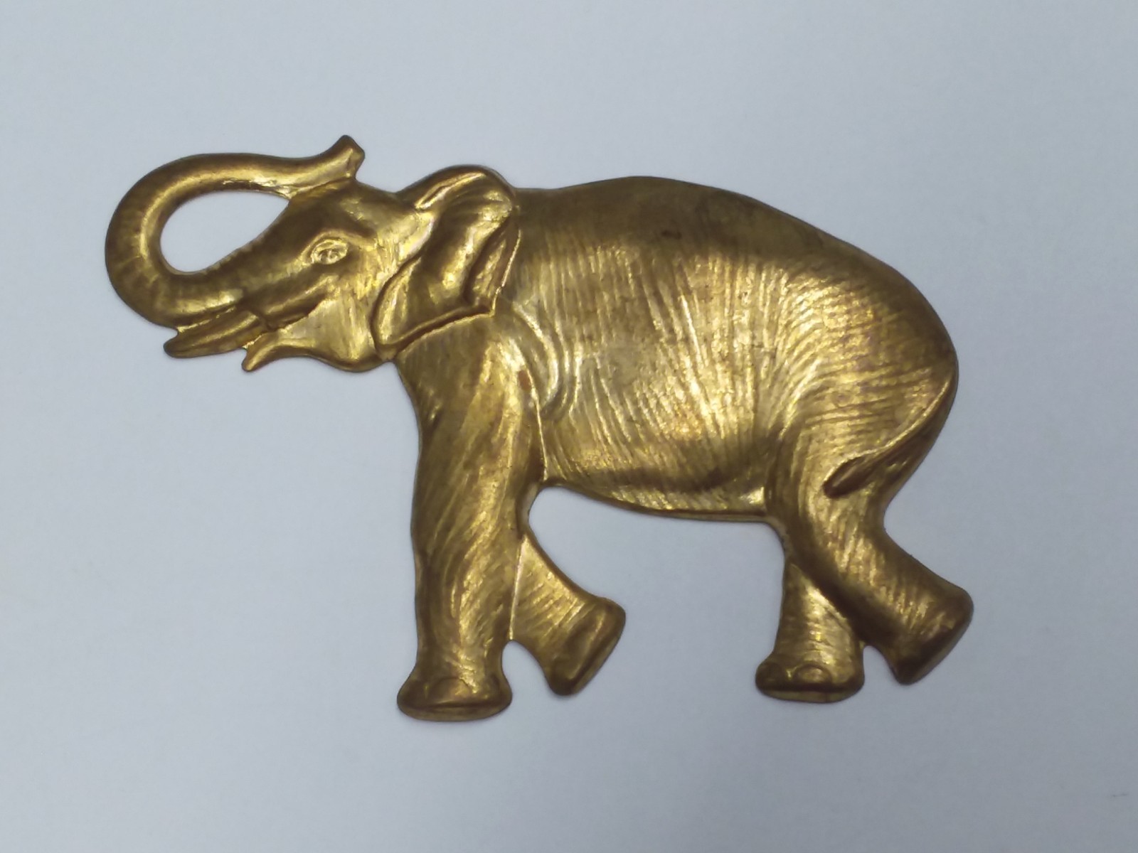 BRASS METAL STAMPINGS OF ANIMALS AND OTHERS/ 14 TOTAL