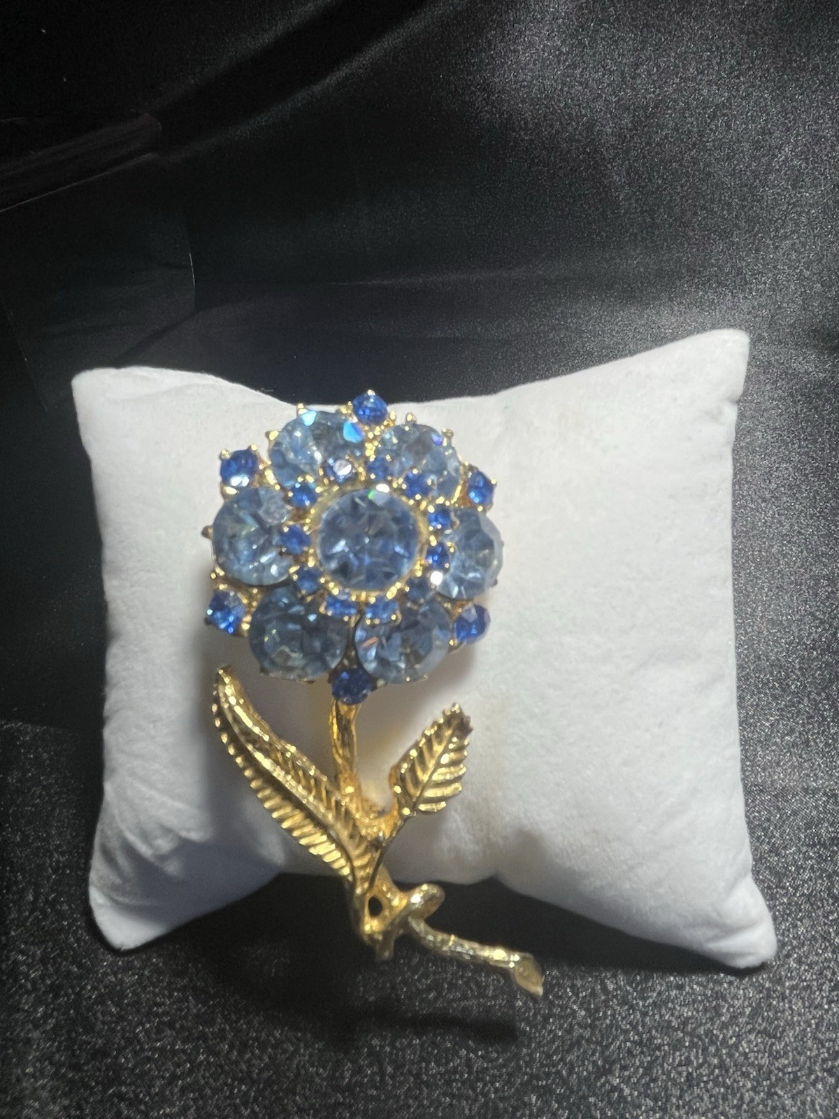 Vintage Edlee Blue Flower Brooch-Signed