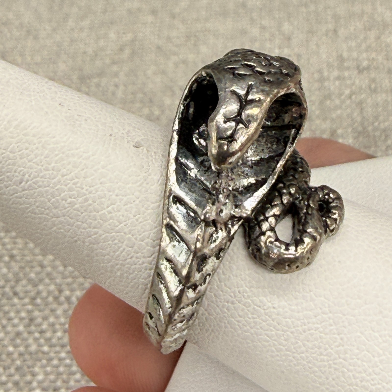 Vintage Cobra Snake Ring Silver Tone Size 9