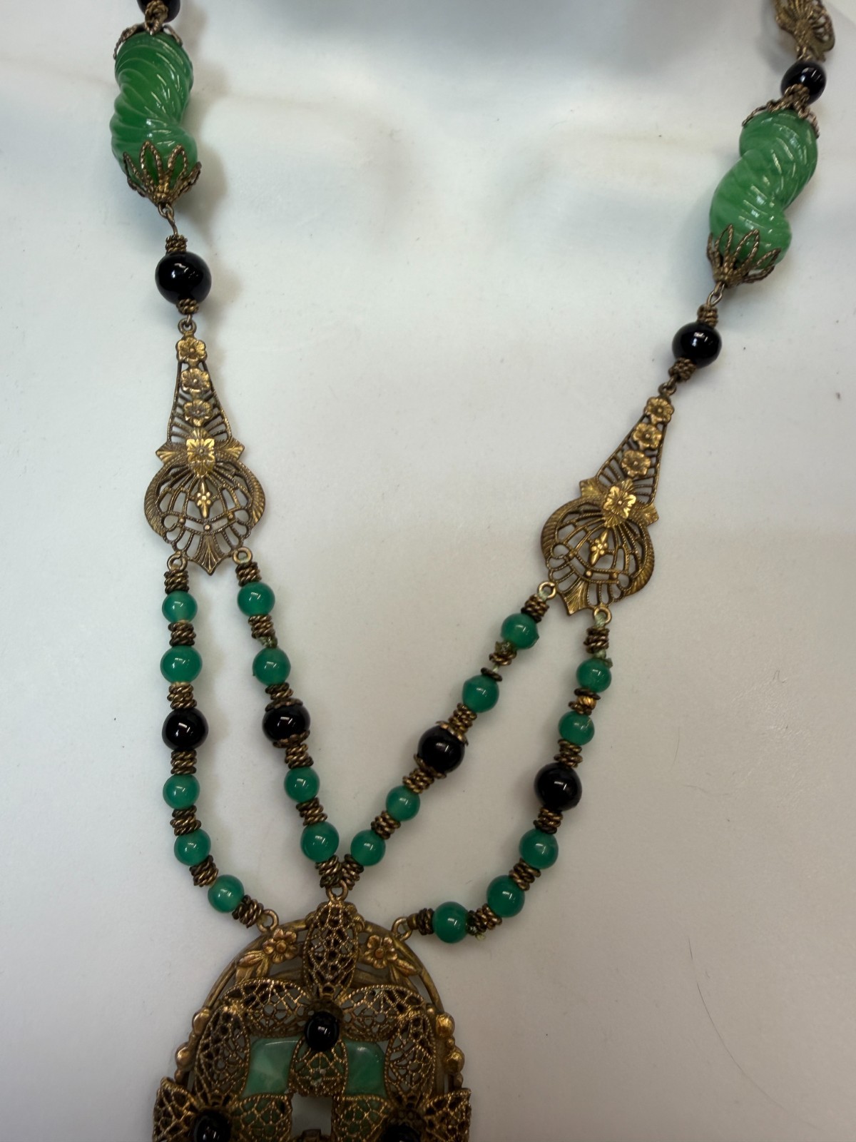 Vintage Necklace Art Deco Green Art Glass Brass Filigree Pendant 20 Inches PJ