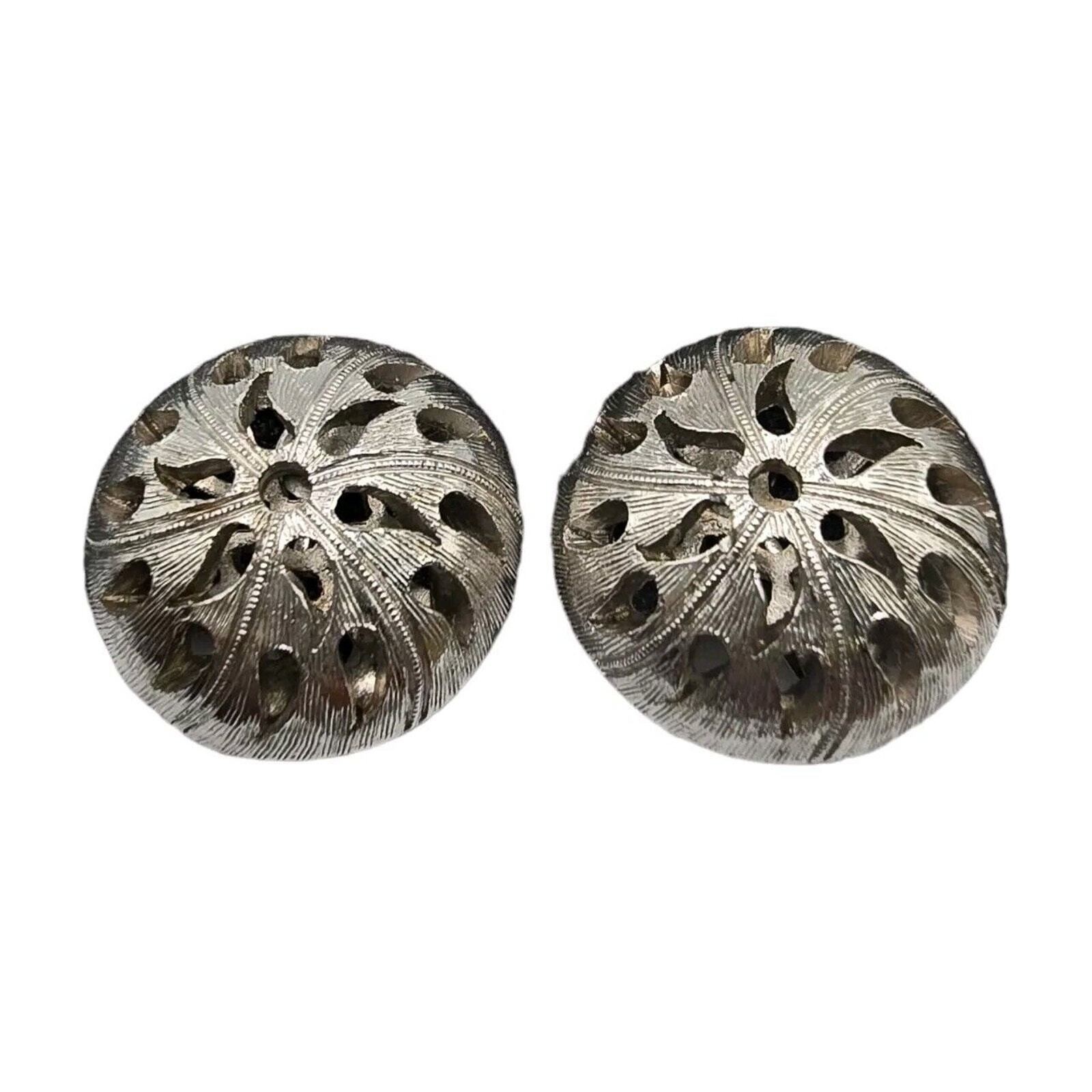 Earrings Crown Trifari Dome Shaped Clip On Filigree Vintage Gold Tone SKU 2138