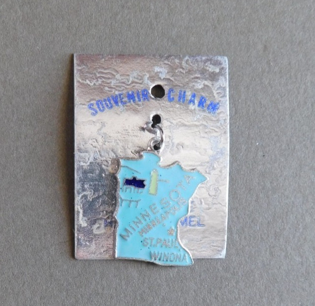 State Charm : Minnesota – Souvenir Charm/Pendant- silver tone & Cloisonne enamel