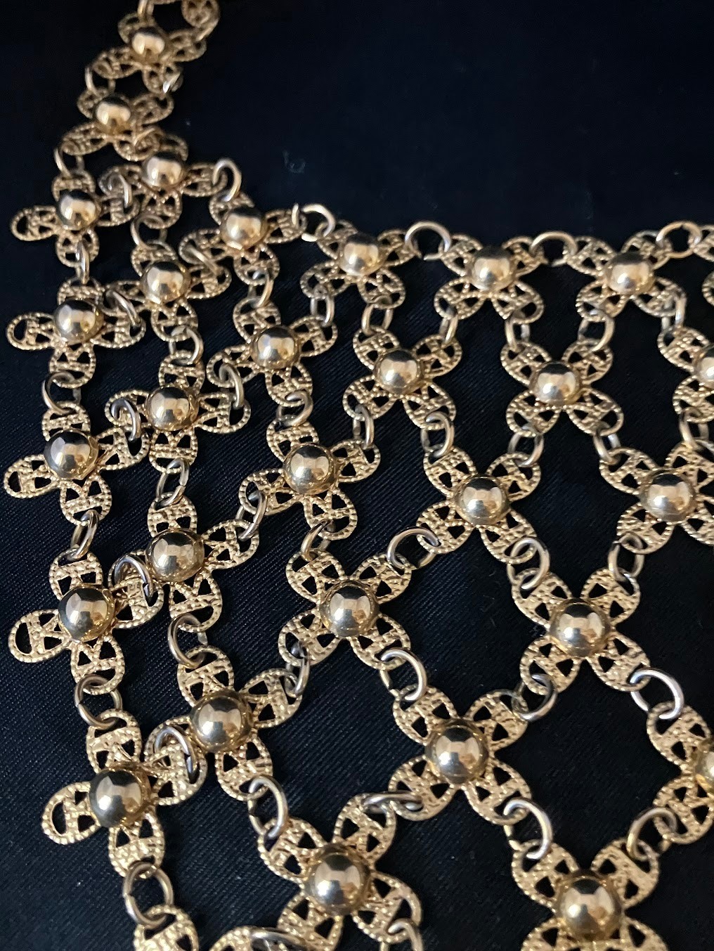 Vintage Flower Bib Necklace Ornate Adjustable Handkerchief Cascade Choker READ