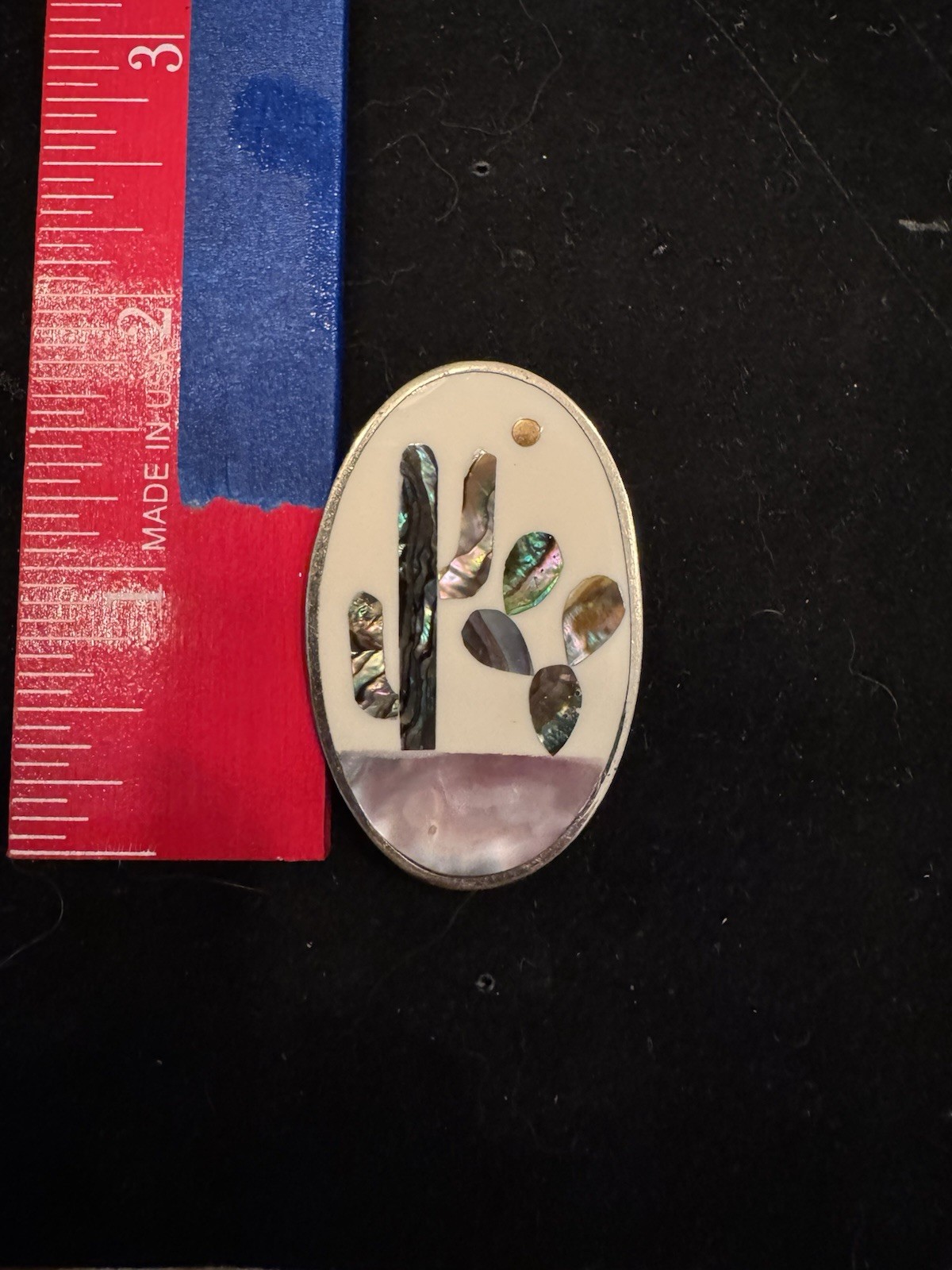 Silver colored Oval Shell Inlay Brooch Pin Signed 2in Nature Theme