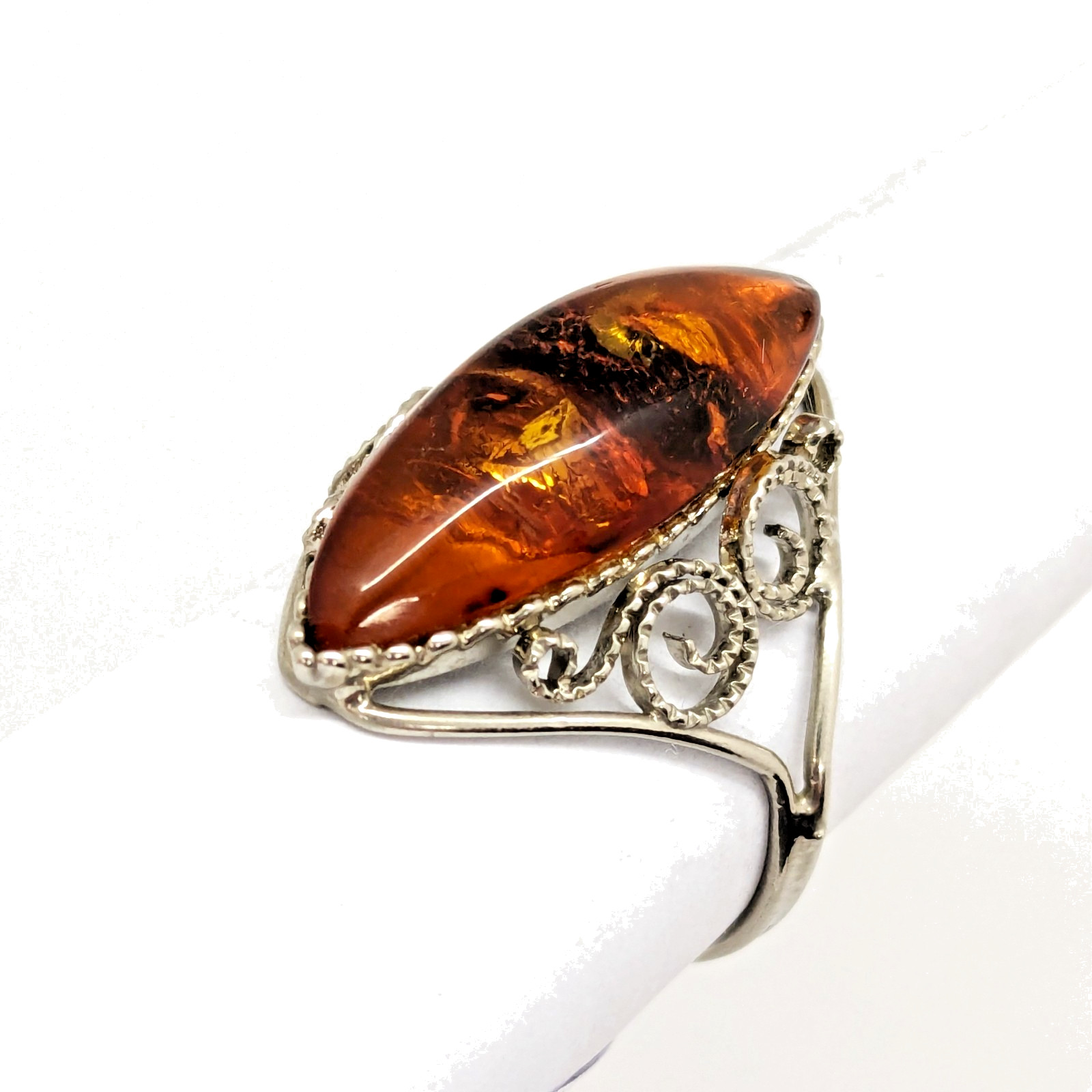 Vintage Elegant Soviet RING with Bright Natural Amber -size: 9.5US (19.5mm) #121
