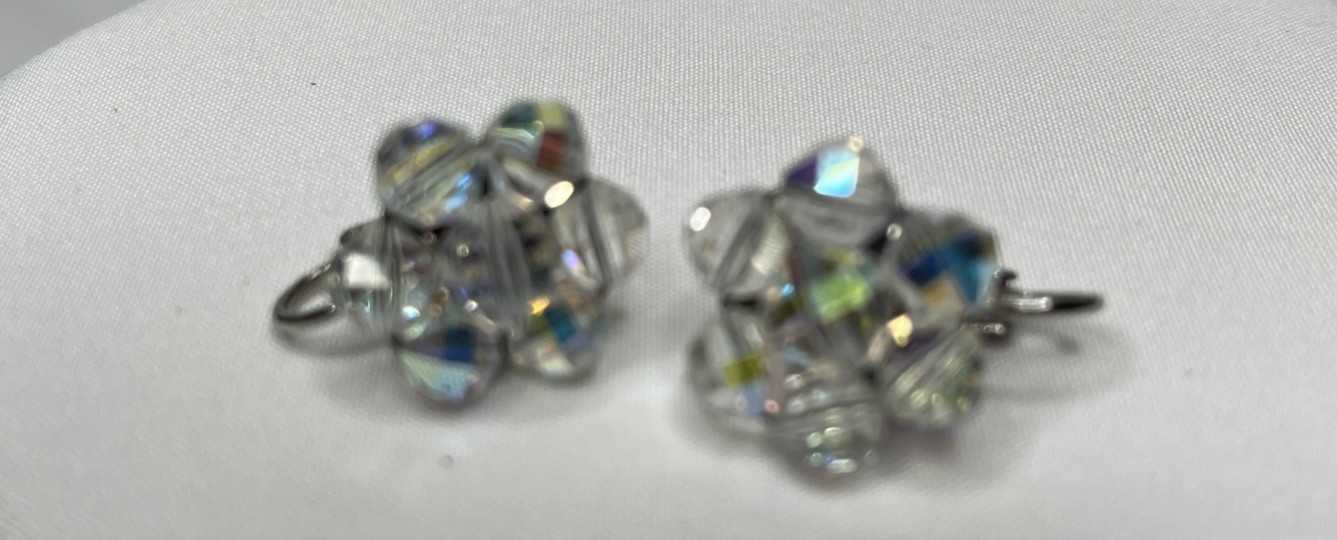 Vintage~MINT~Signed Laguna Clear AB Crystal Clip Earrings Silver Tone Jewelry
