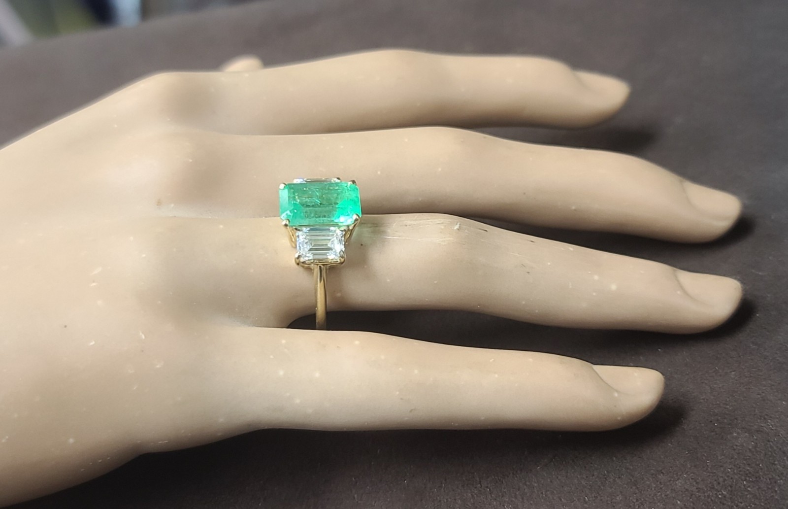 Vintage 14k Yellow Gold Engagement Ring3.02ct.Natural Colombian Emerald GIA Cert