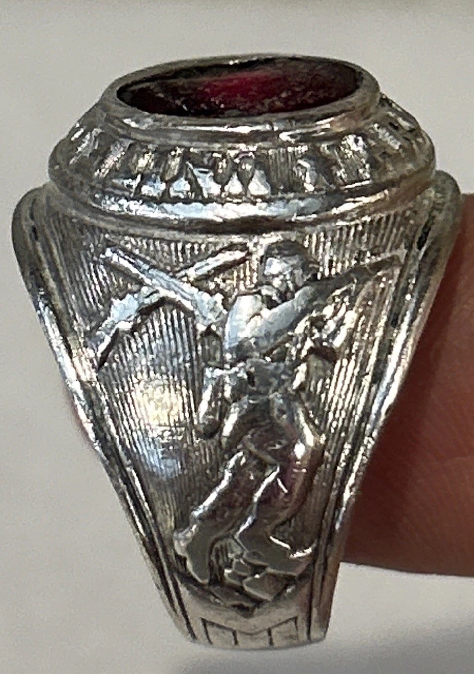Vintage Taylor Maid Sterling Silver U.S. Army Military Ring –Red Stone **Read**