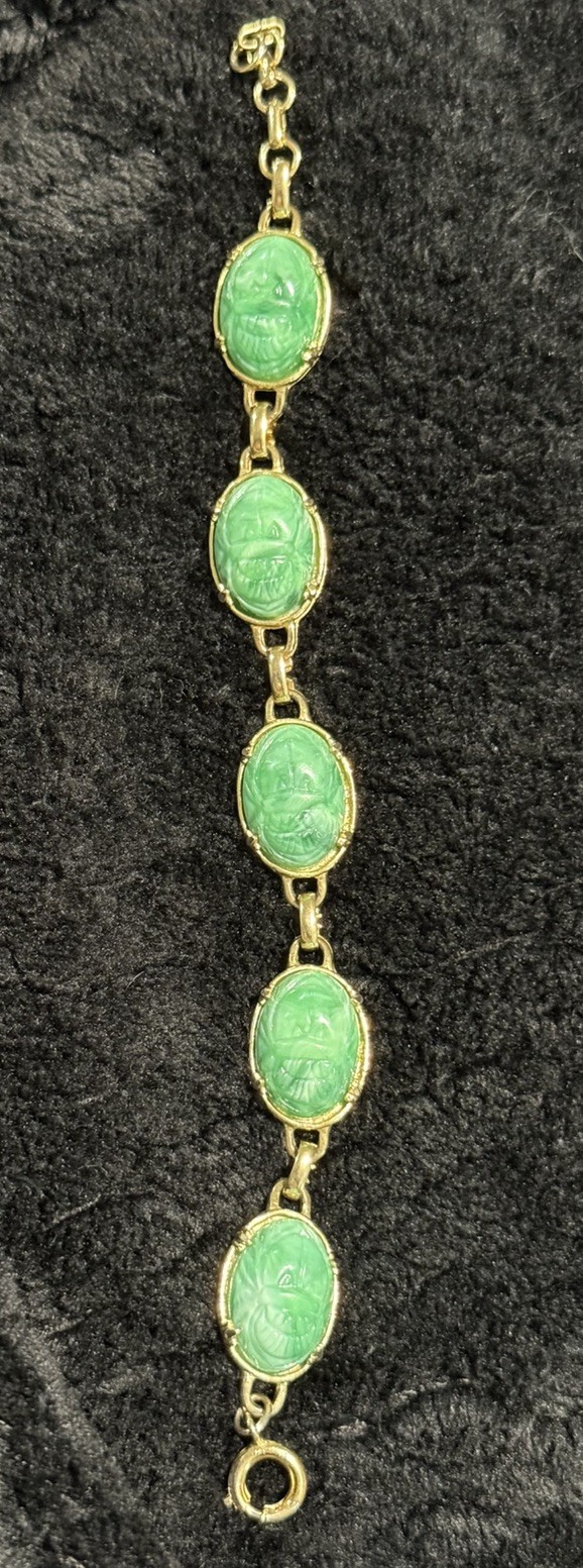 Vintage Faux Jade Scarab Oval Bracelet Gold Tone Green Bezel Set 5 Gemstones