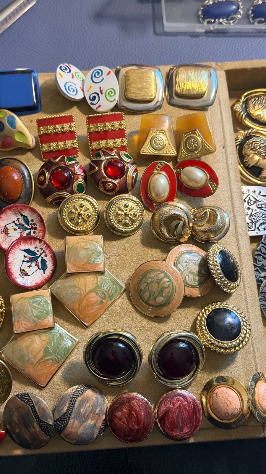 Vintage 80s Statement Earring Lot (22)