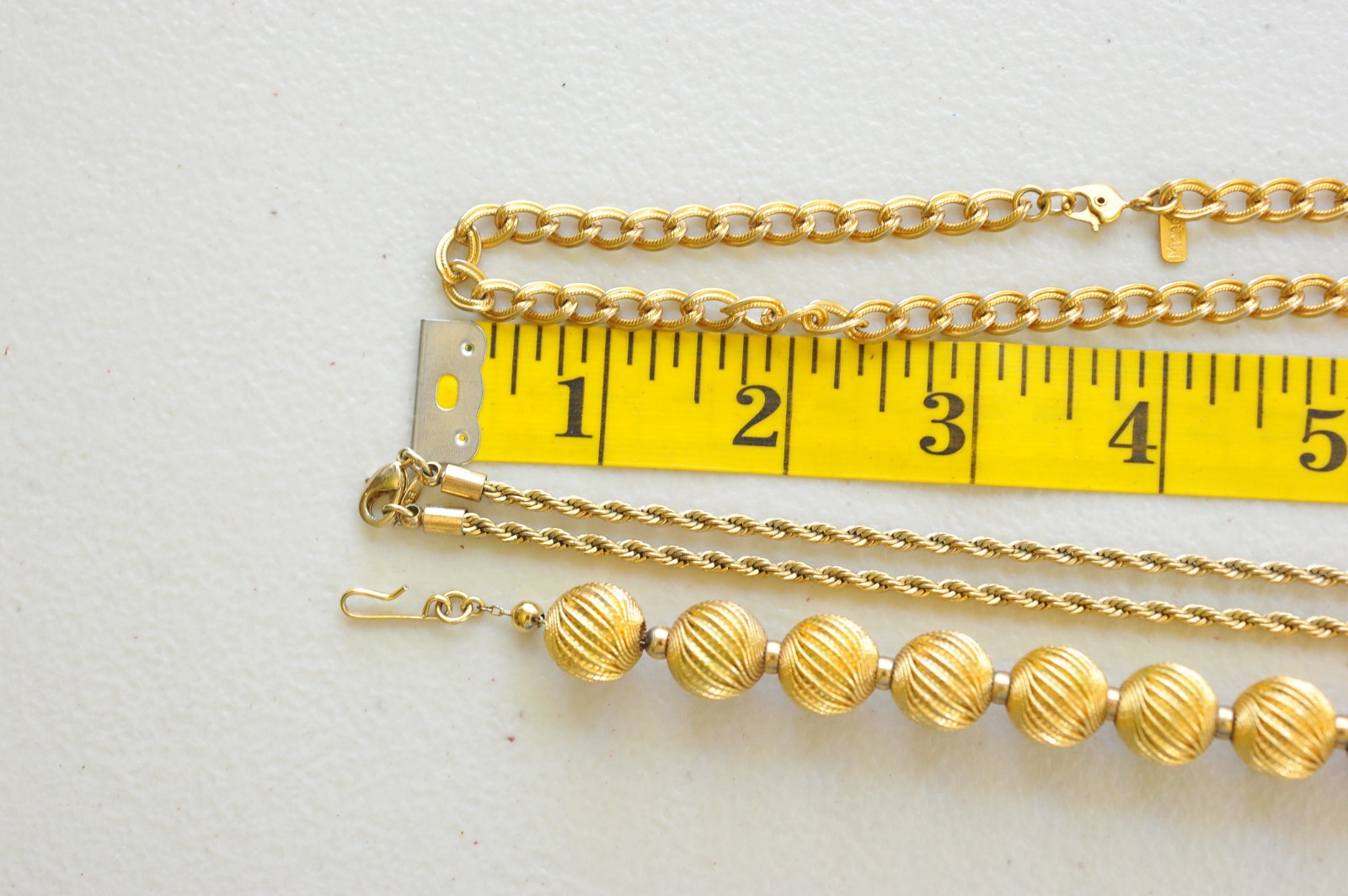 Necklace Lot Vtg Napier Monet Avon Gold tone ** All have a lot of wear XL5