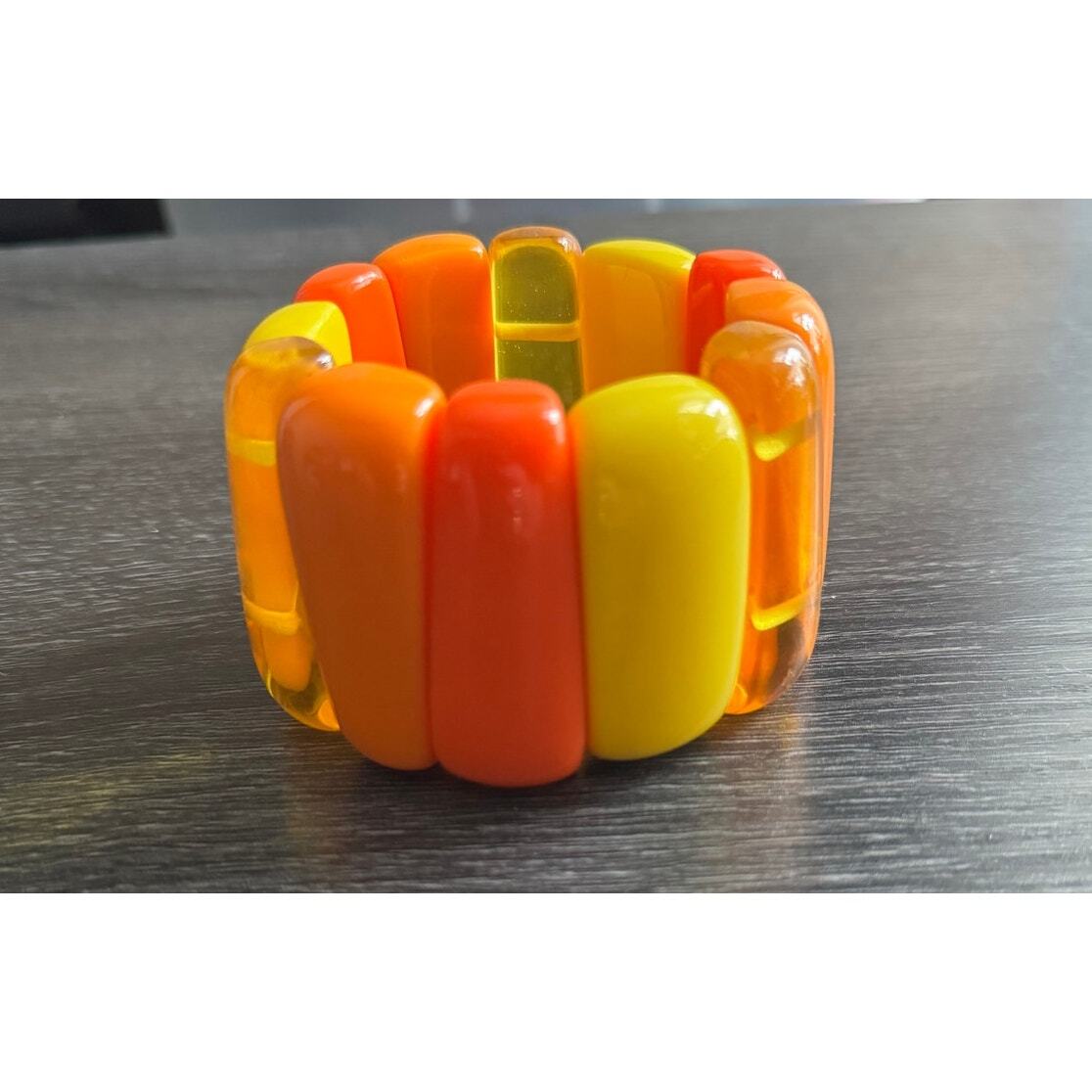 Vintage 1960s Orange Yellow Lucite 2″ Wide Stretchy Bangle Bracelet Retro