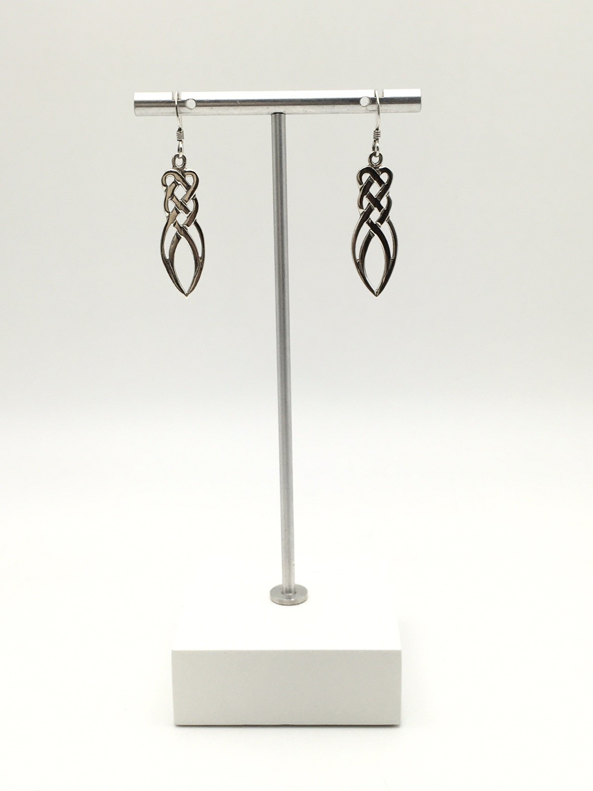 Vintage Sterling Silver Celtic Knot Hook Dangle Earrings Marked 925 3.1g #64